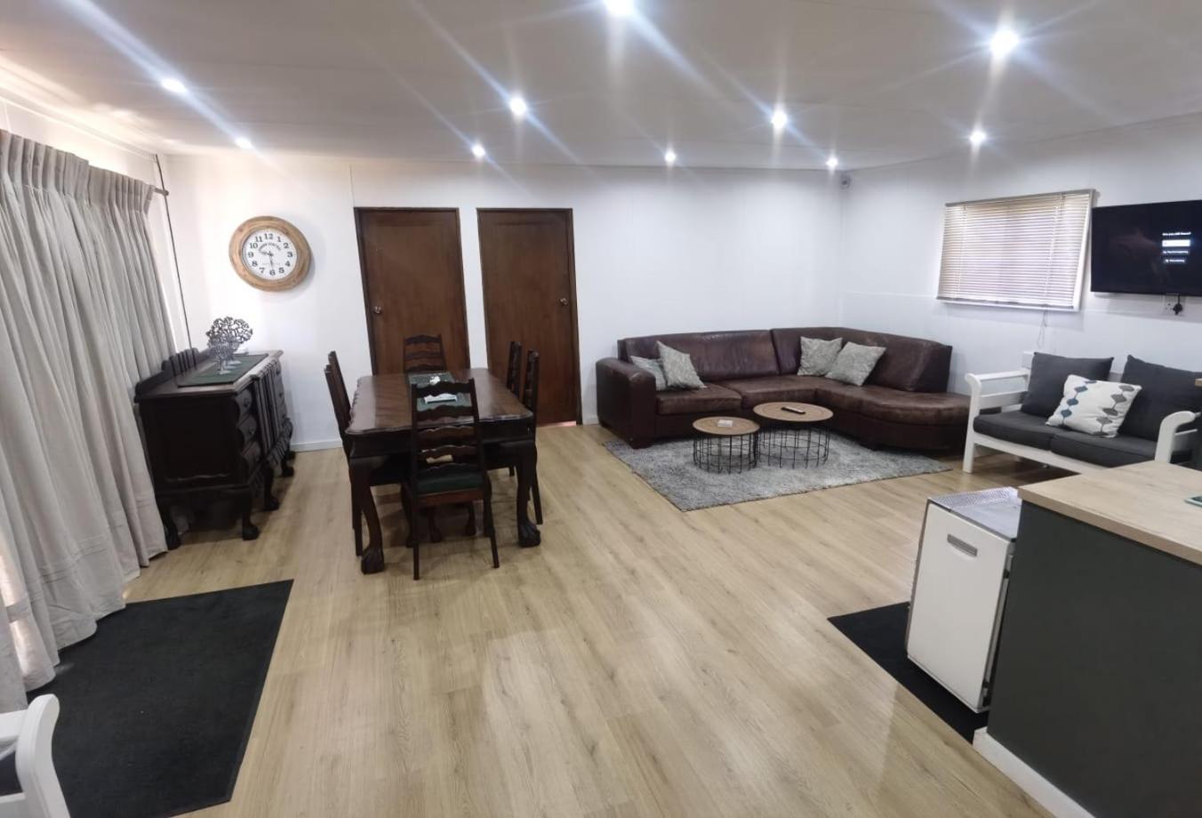 Three-Bedroom House photo 1