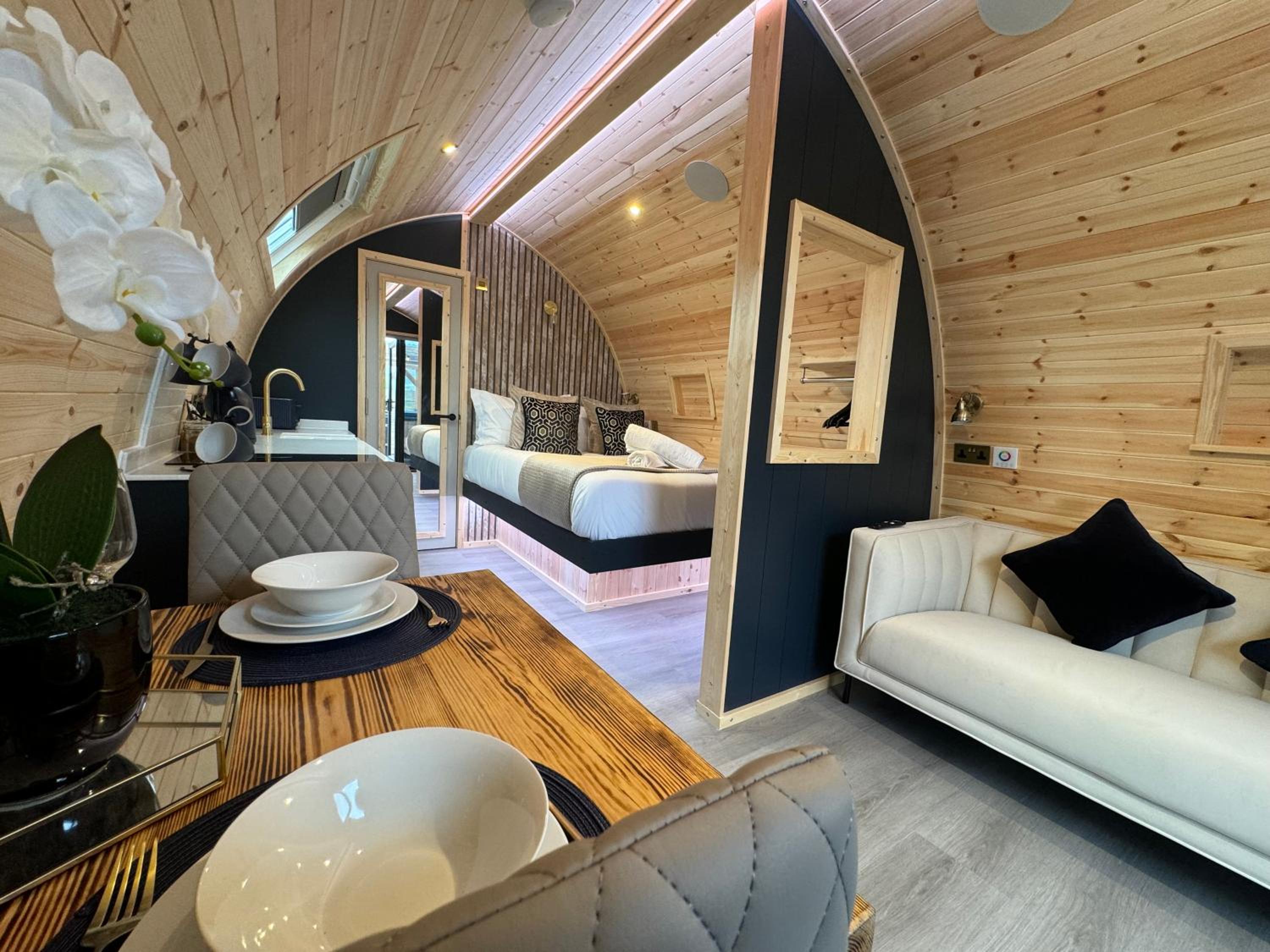 One-Bedroom Apartment with Balcony and Mountain View  