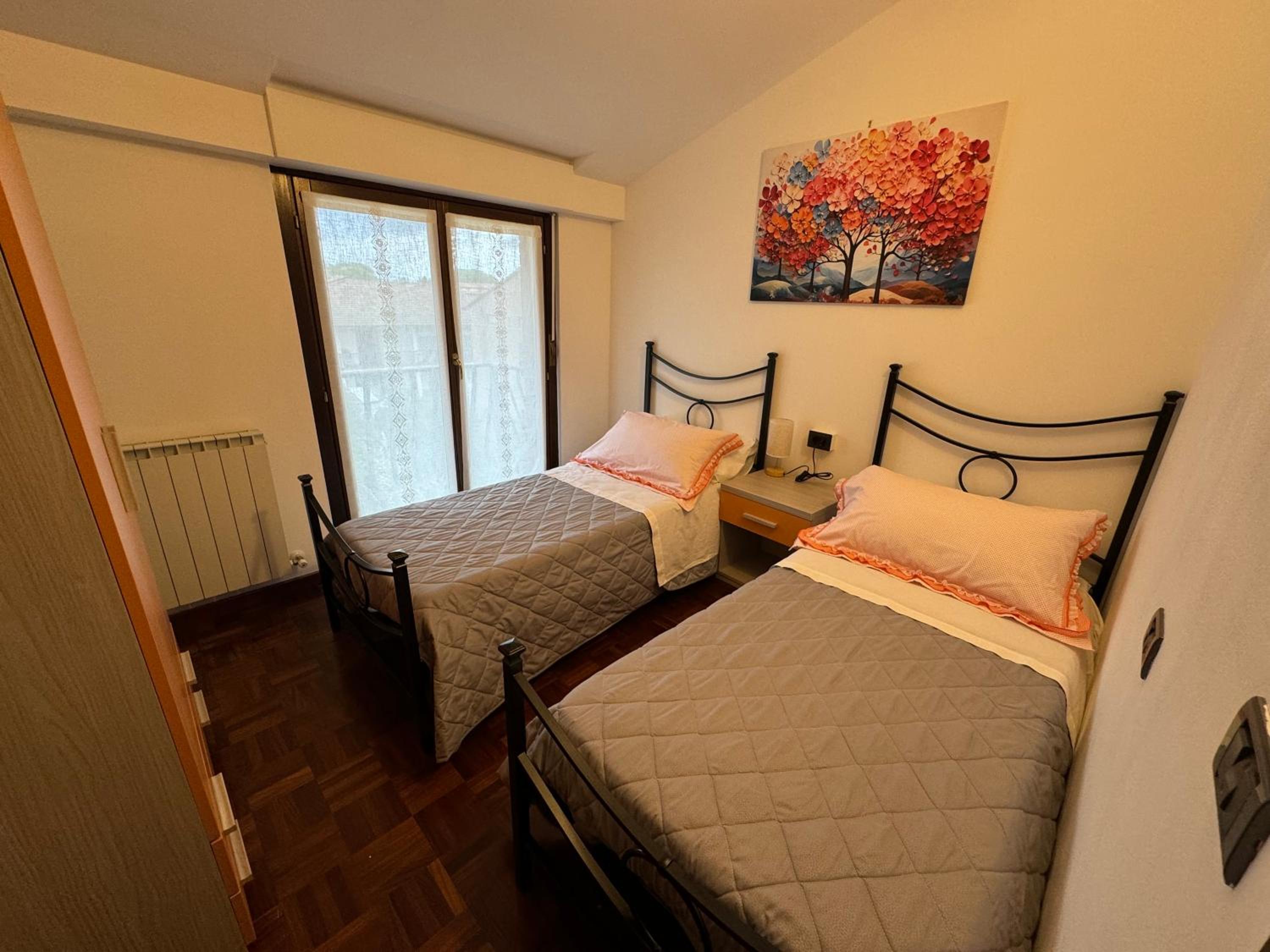 Two-Bedroom Standard Apartment photo 3