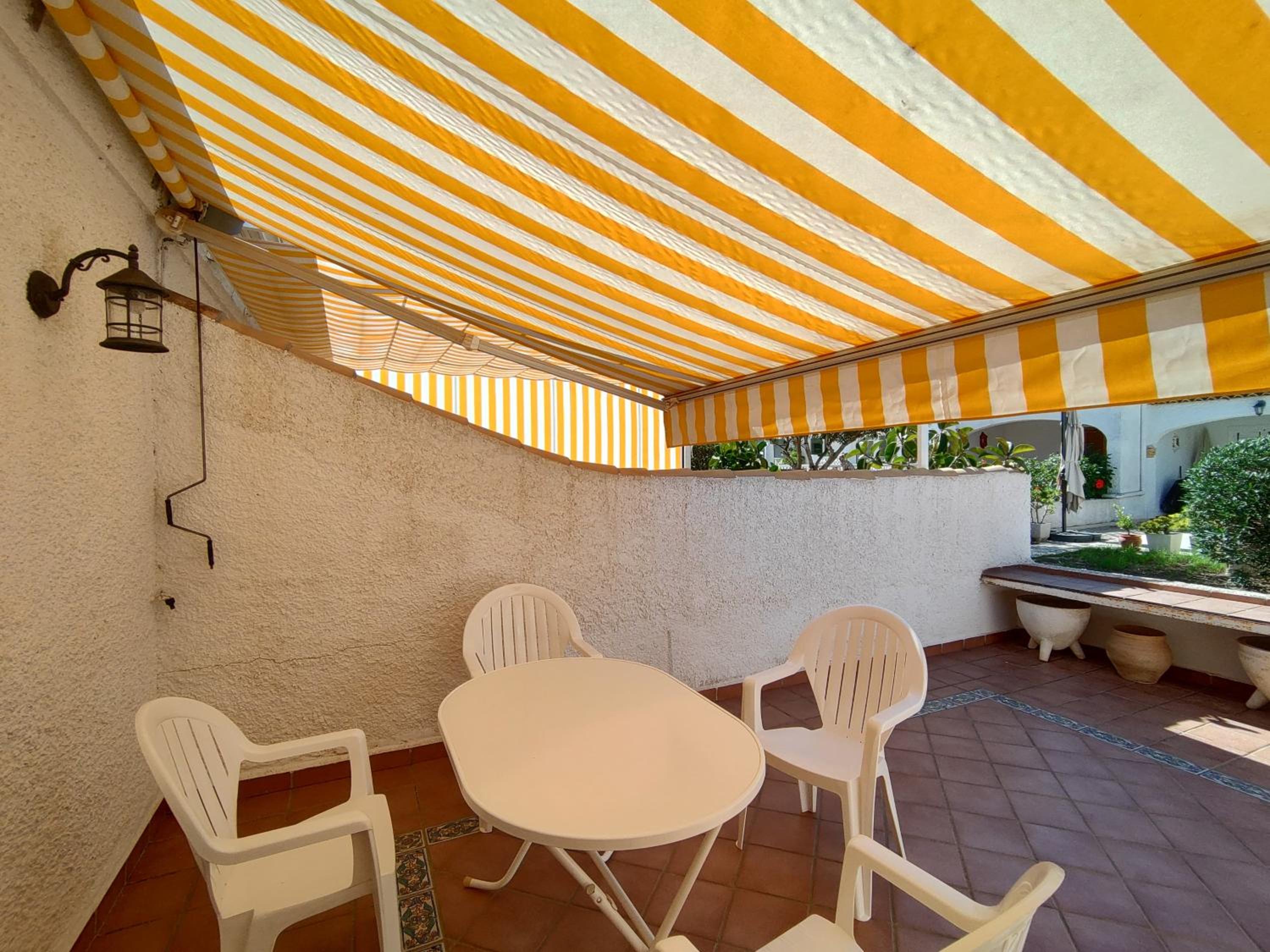 Two-Bedroom Apartment with Balcony and Terrace photo 3