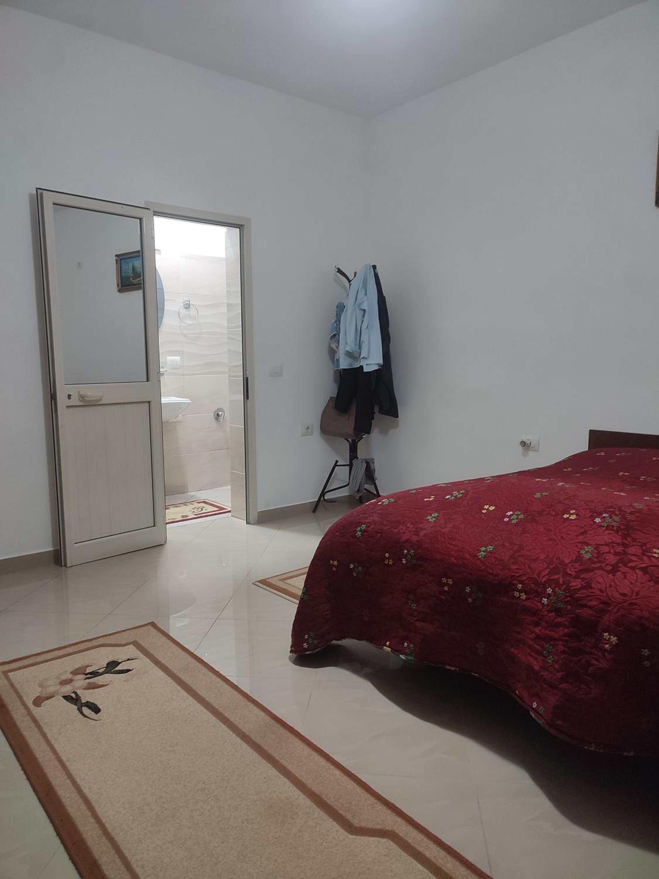 One-Bedroom House photo 1