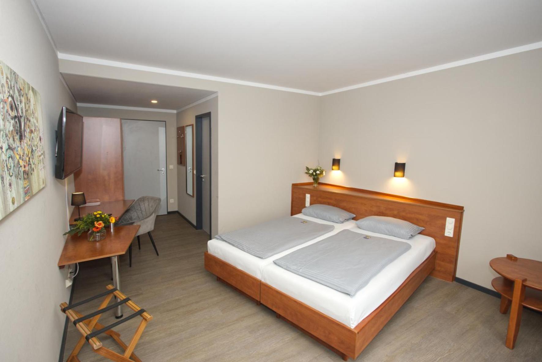 Deluxe Double Room - Photo 2