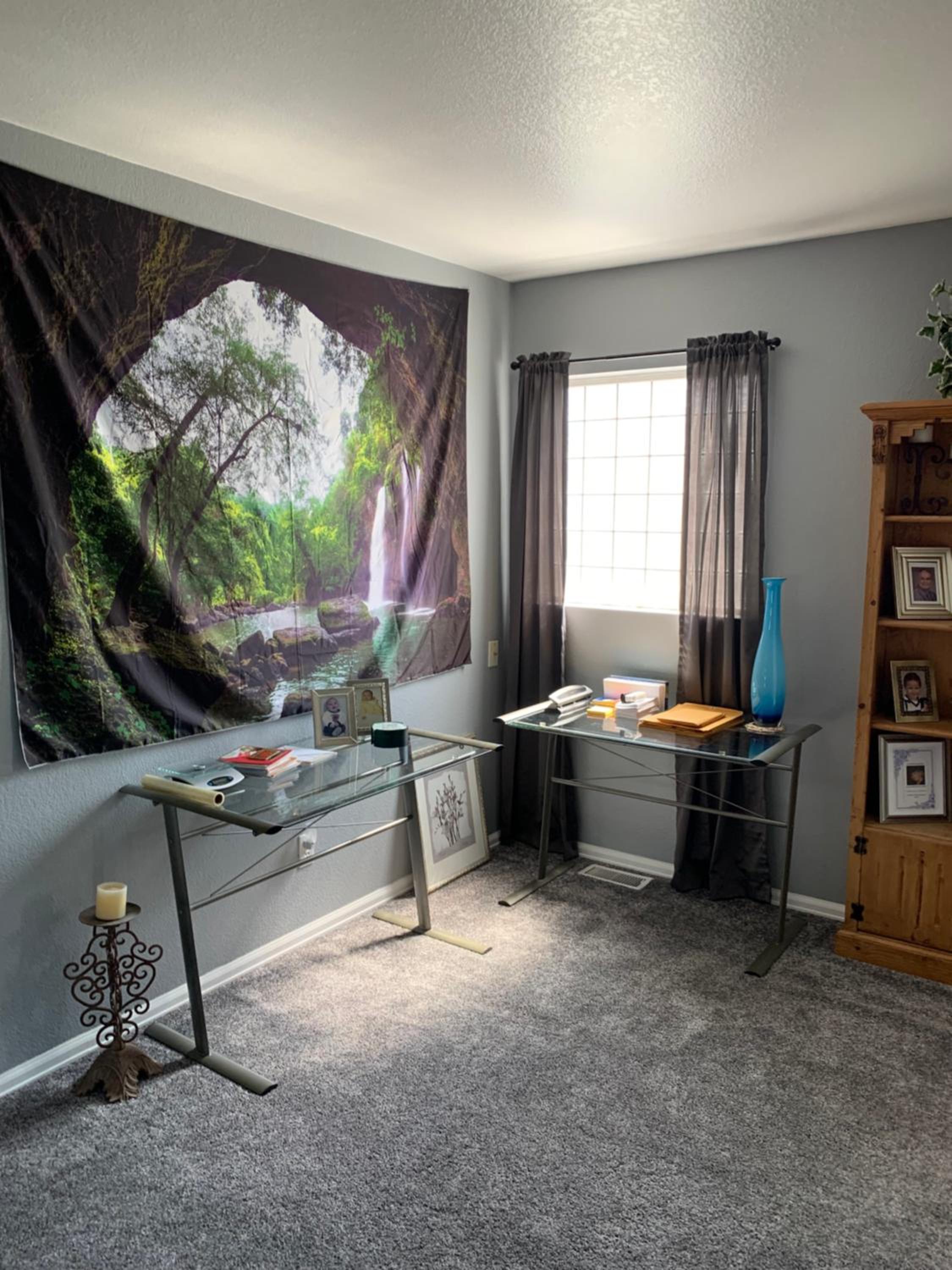 Three-Bedroom House photo 2