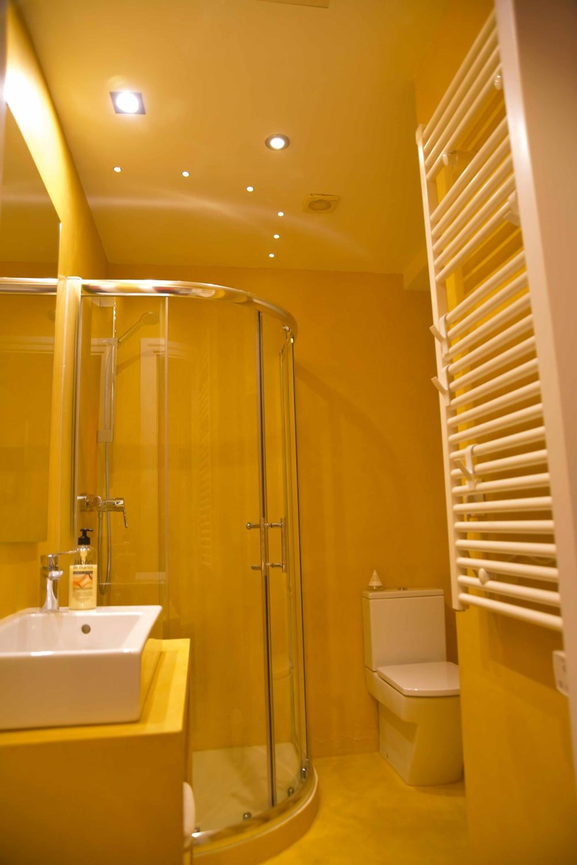 Double Room - Photo 4