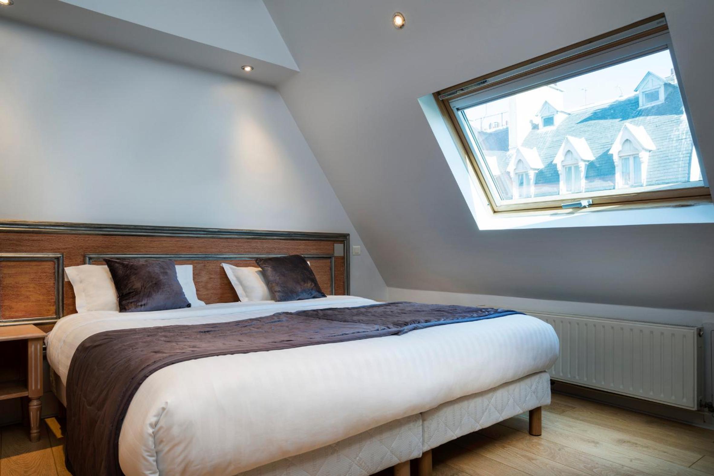 Superior Double or Twin Room photo 1