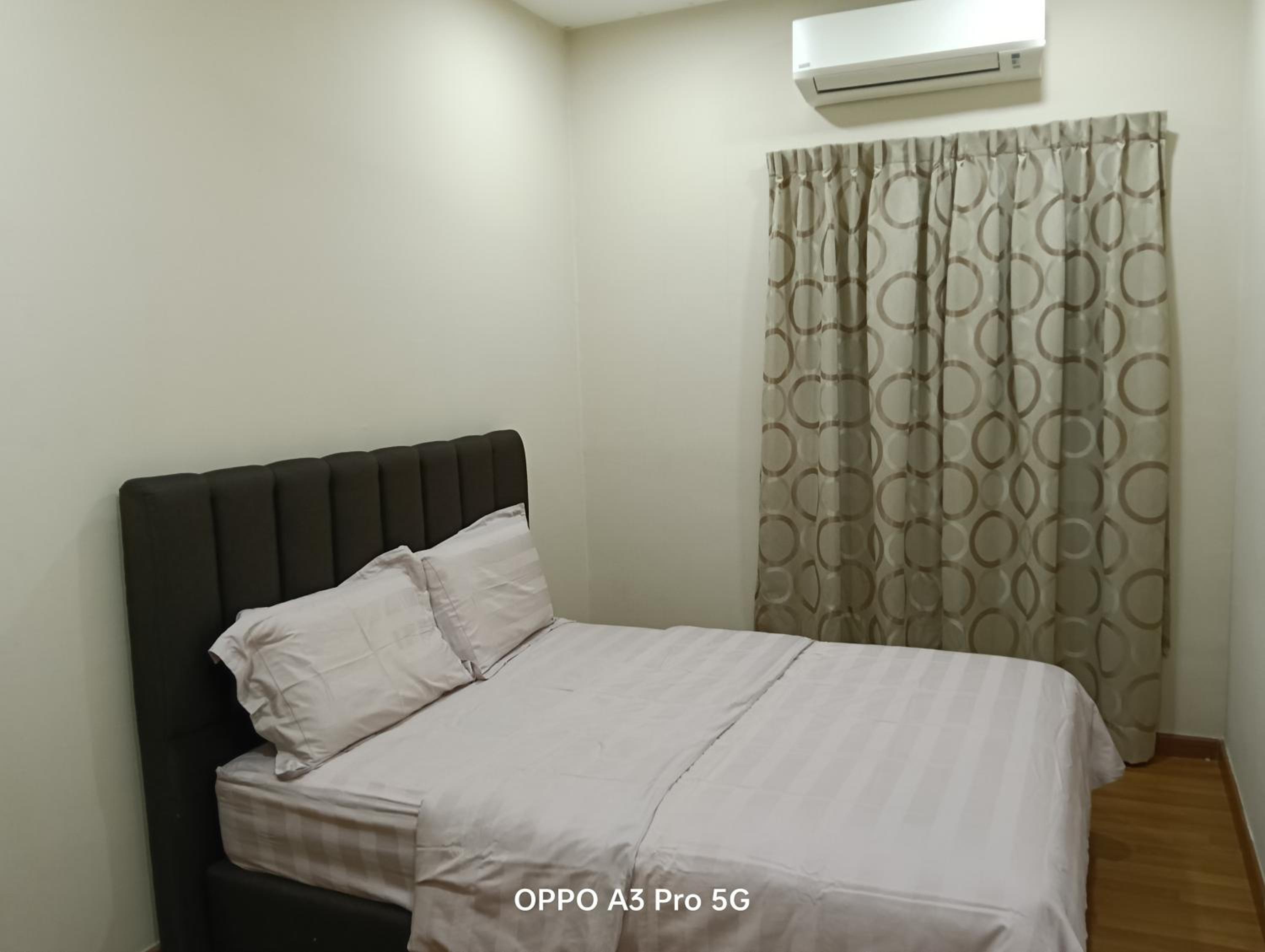 Apartment With Sea View photo 2