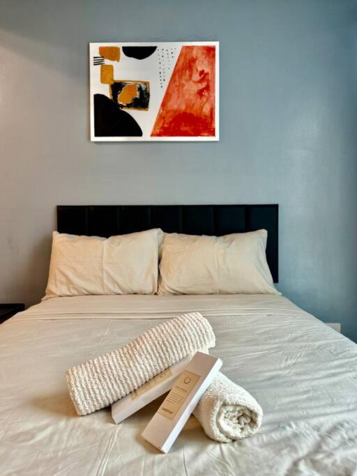 One-Bedroom Apartment - Photo 1