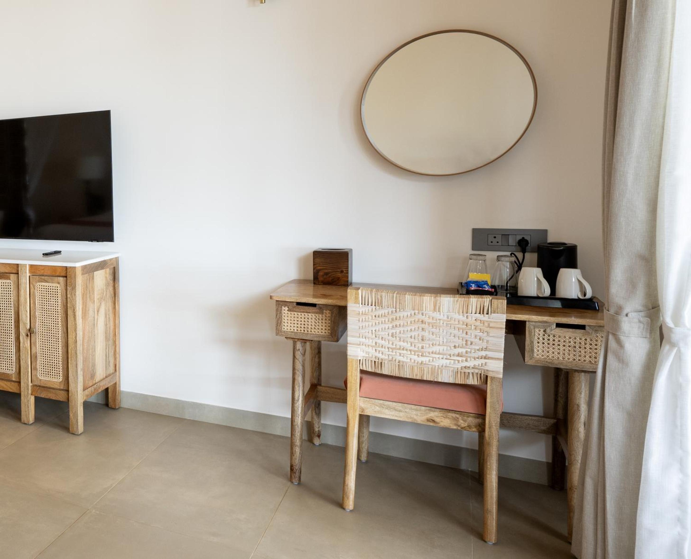 Luxury Sea Front Cottage photo 3