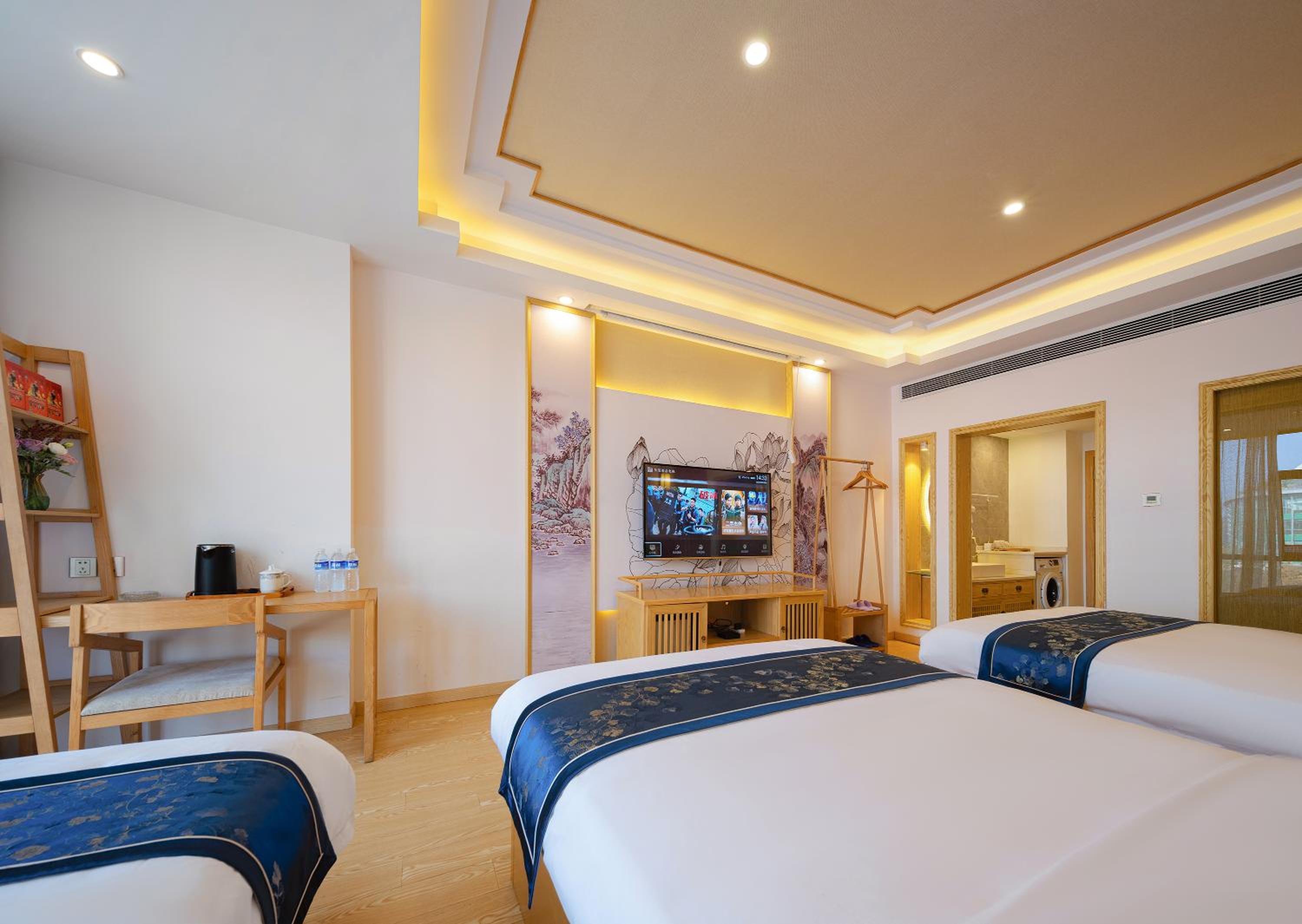 Standard Triple Room photo 2