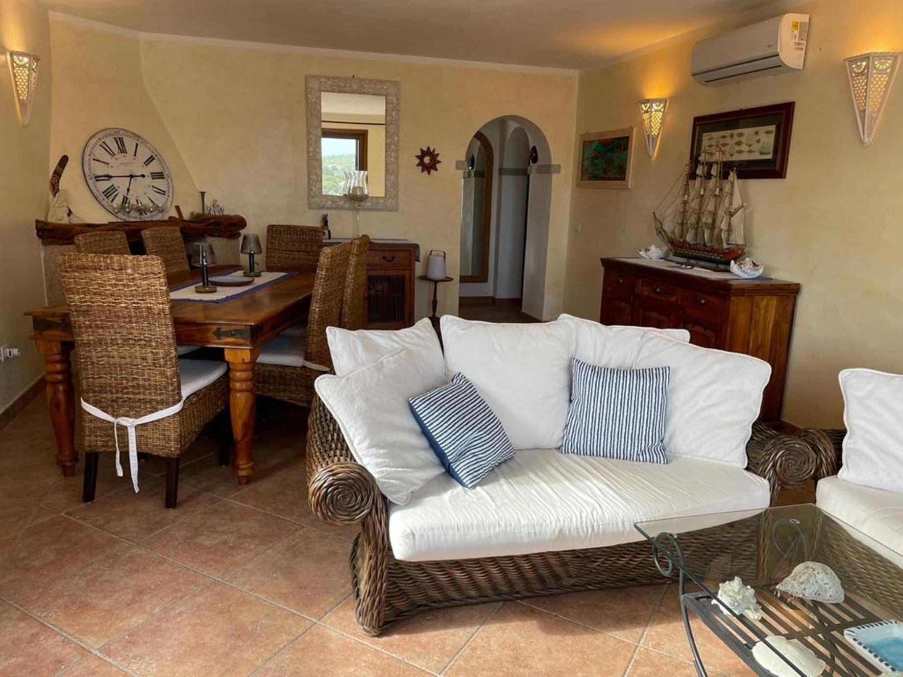 Villa - Beach Front