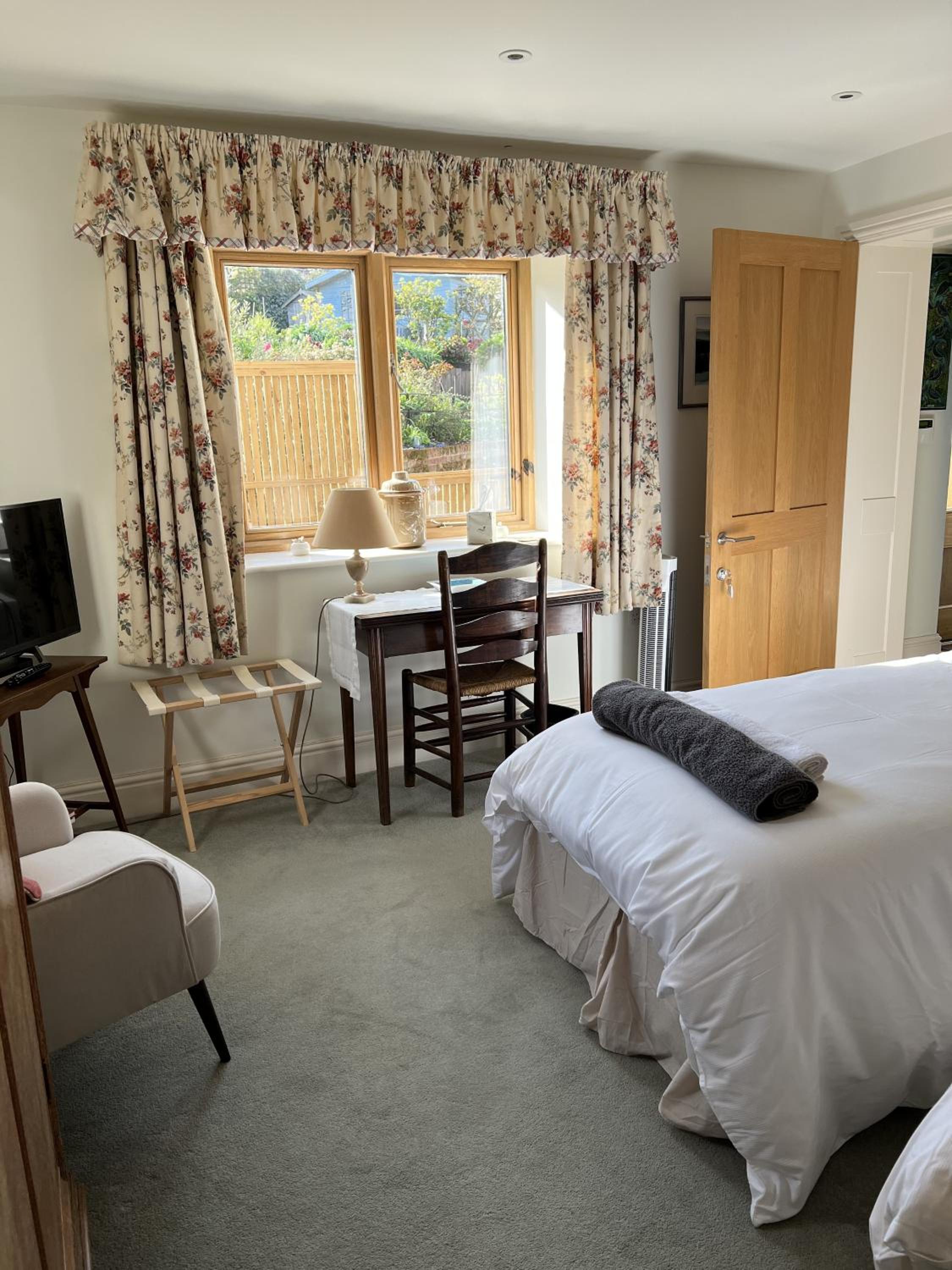 Deluxe Double or Twin Room photo 1