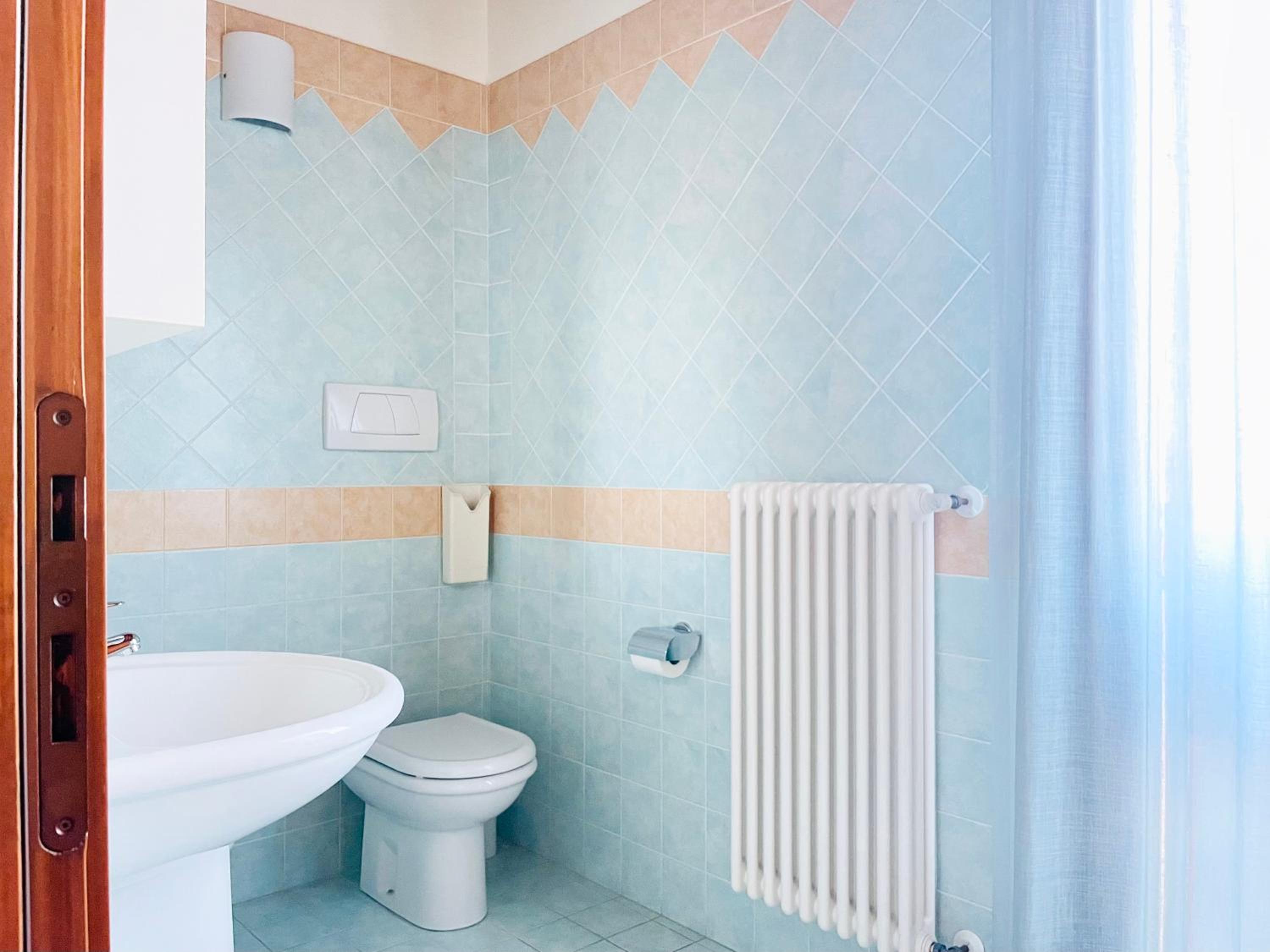 Triple Room with Private Bathroom photo 2