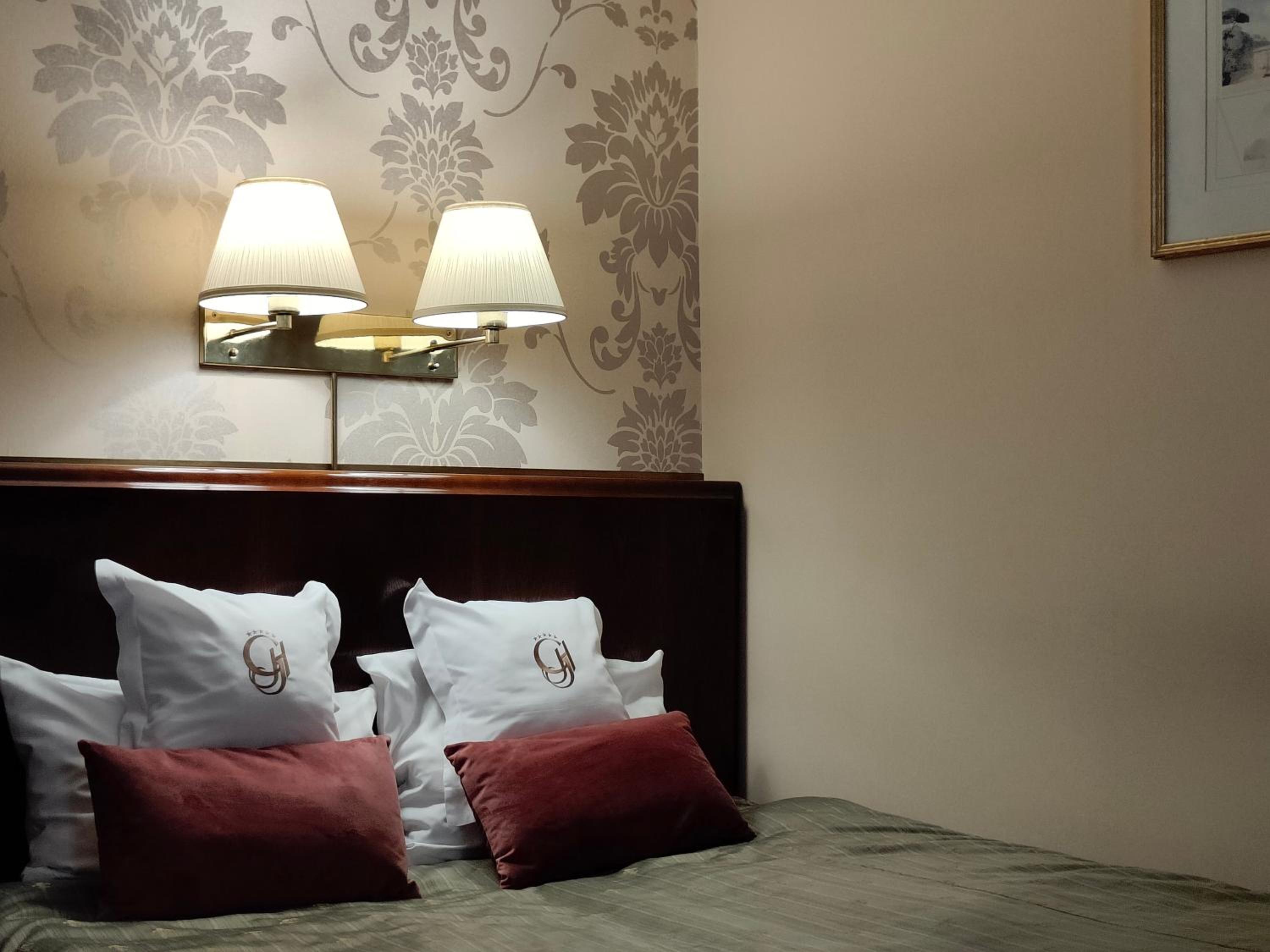 Economy Double Room - Photo 1