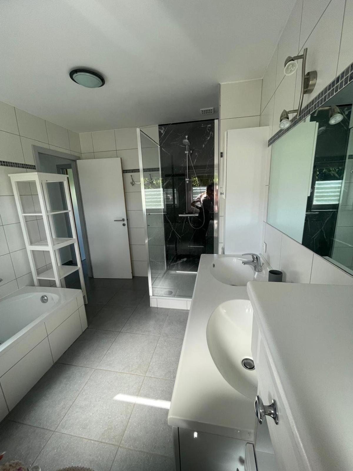 Three-Bedroom House photo 2