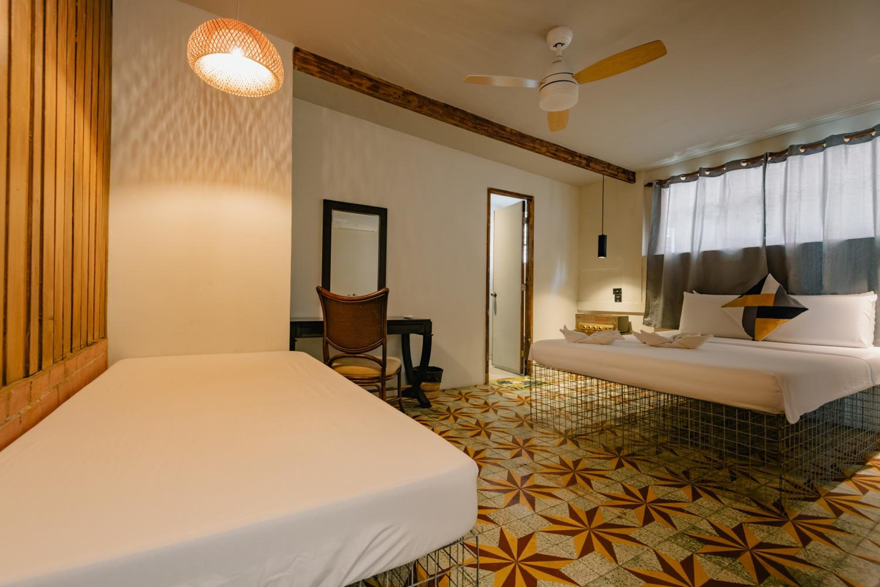 Deluxe Double Room - Photo 2