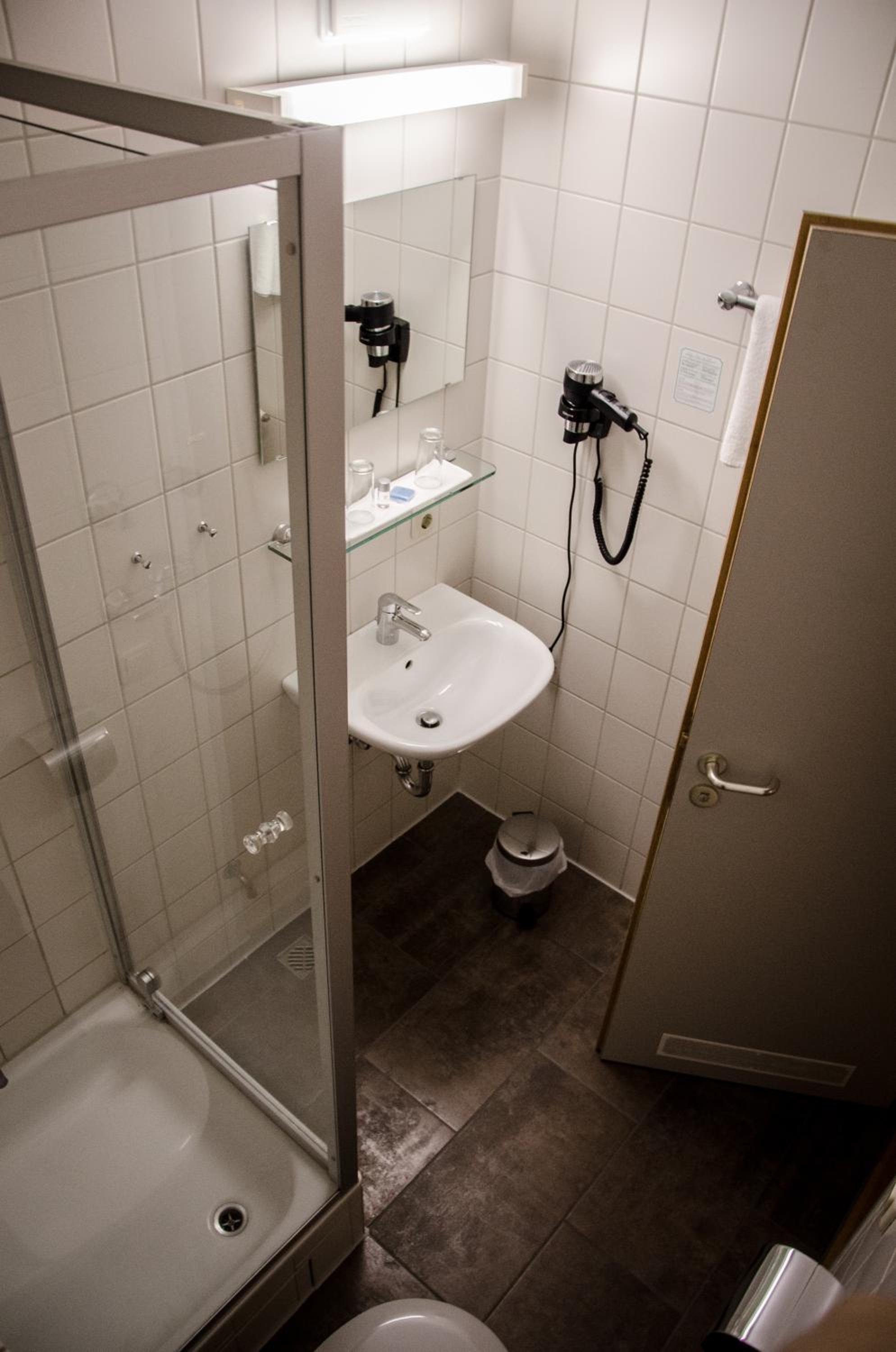 Double Room with Private Bathroom photo 3