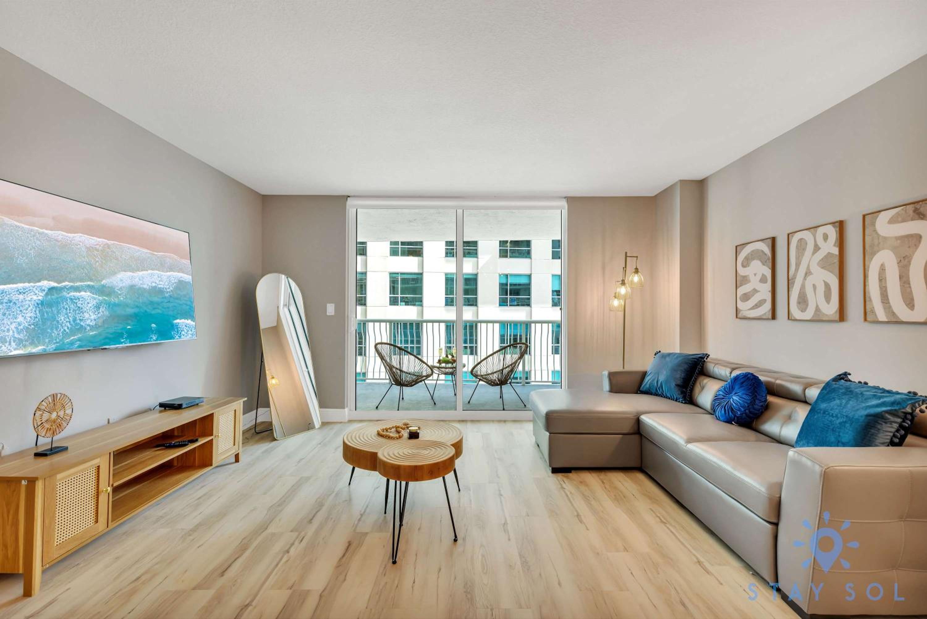Apartment photo 1
