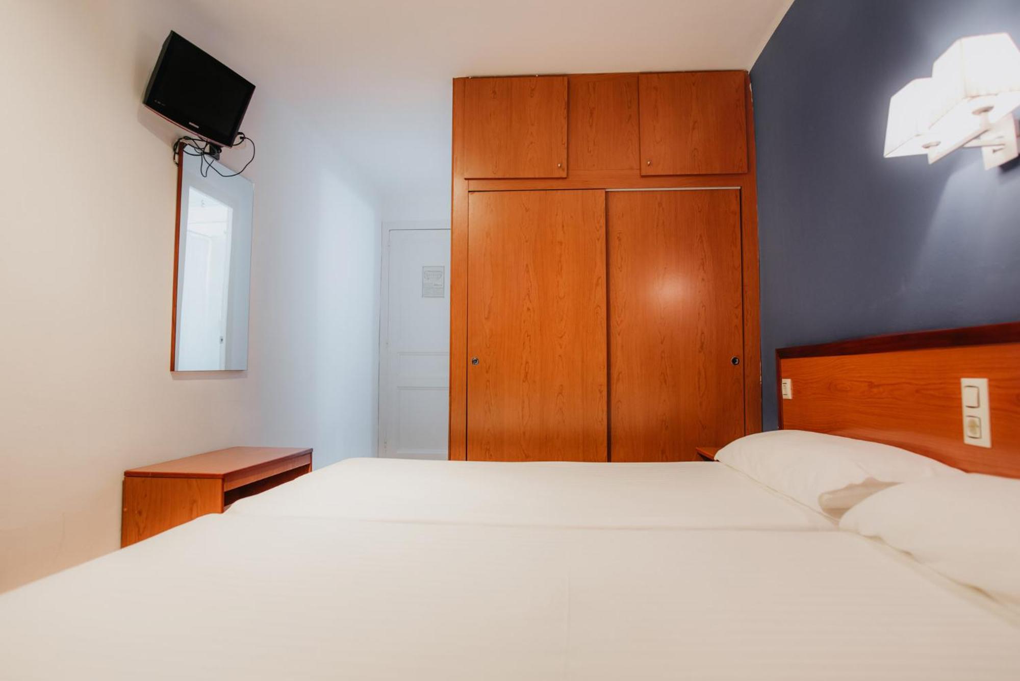 Twin Room photo 2