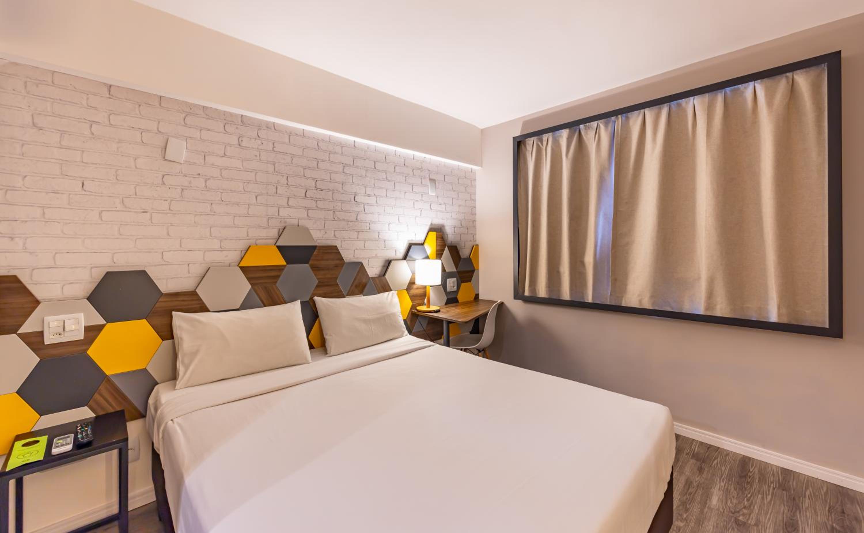 Double Room - Photo 3