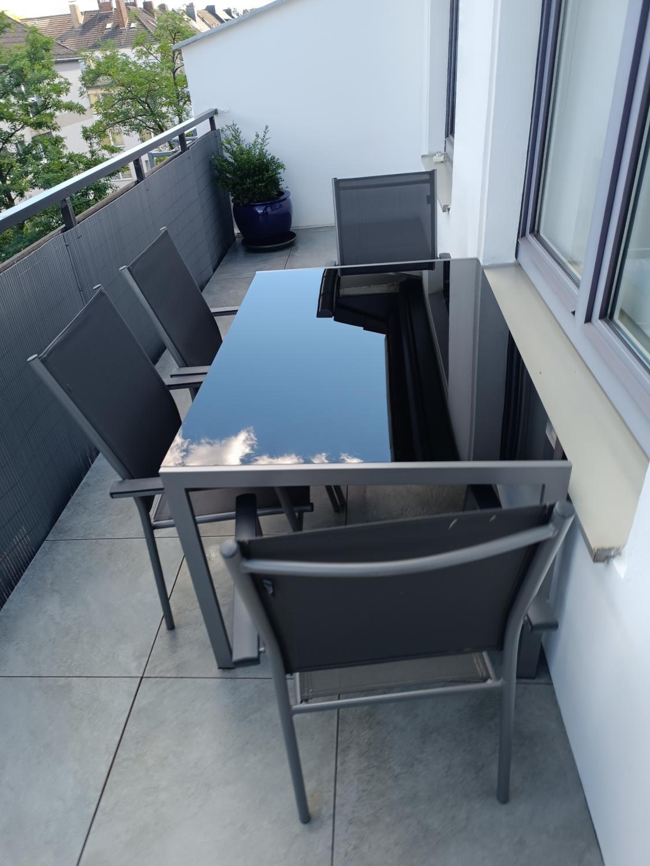 Studio Apartment - Photo 15