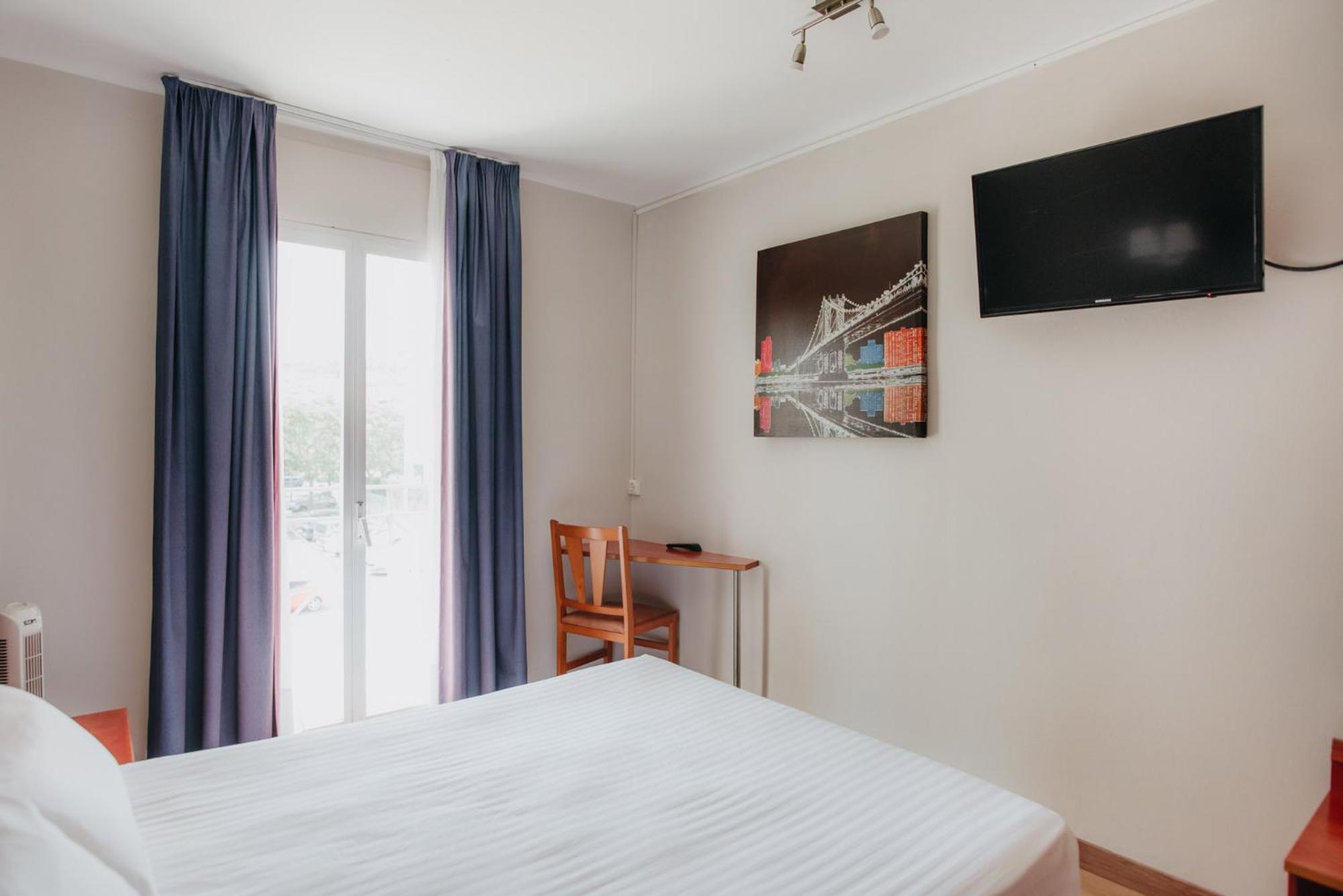Double Room with Balcony photo 3