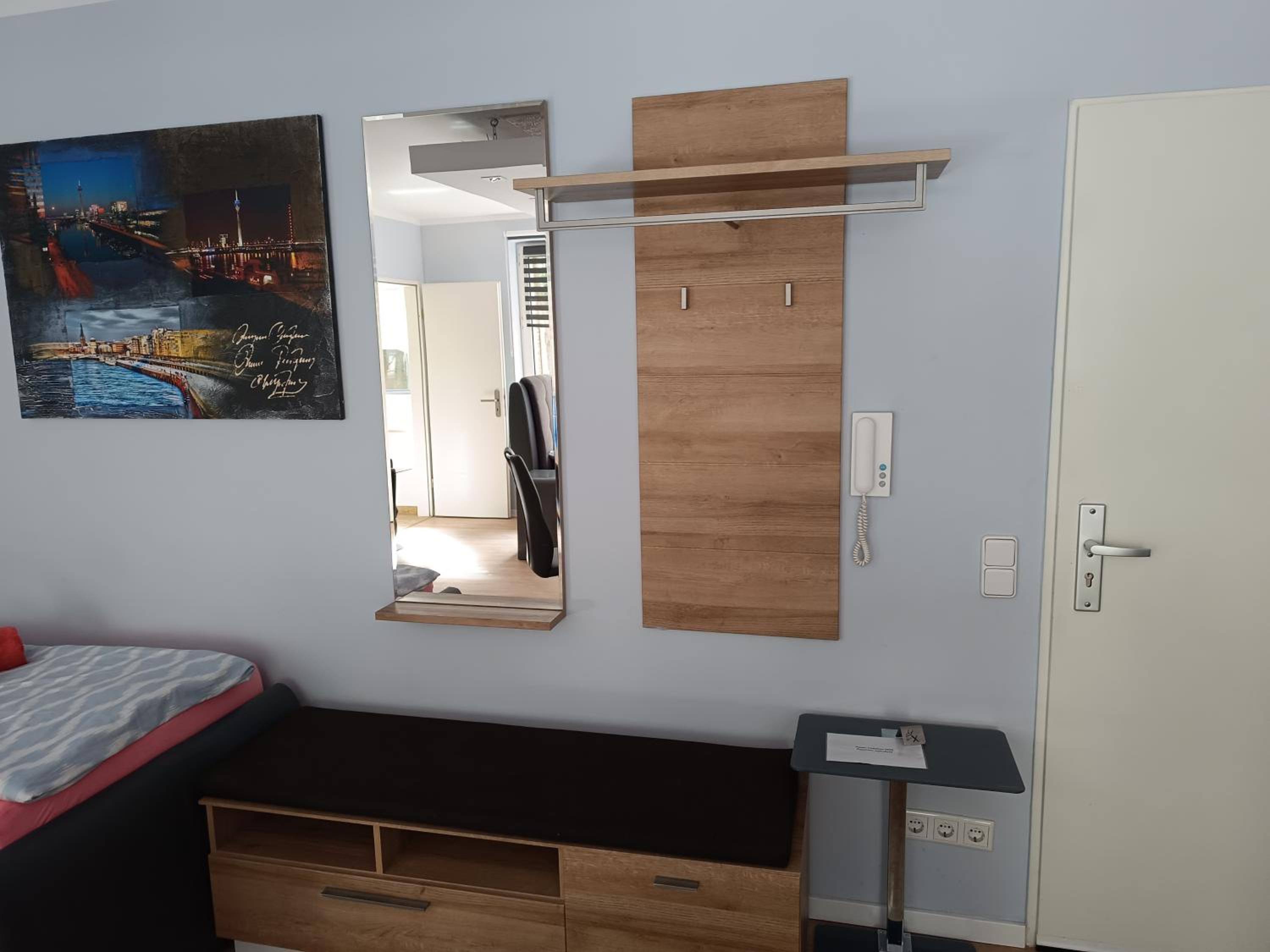 One-Bedroom Apartment - Photo 37