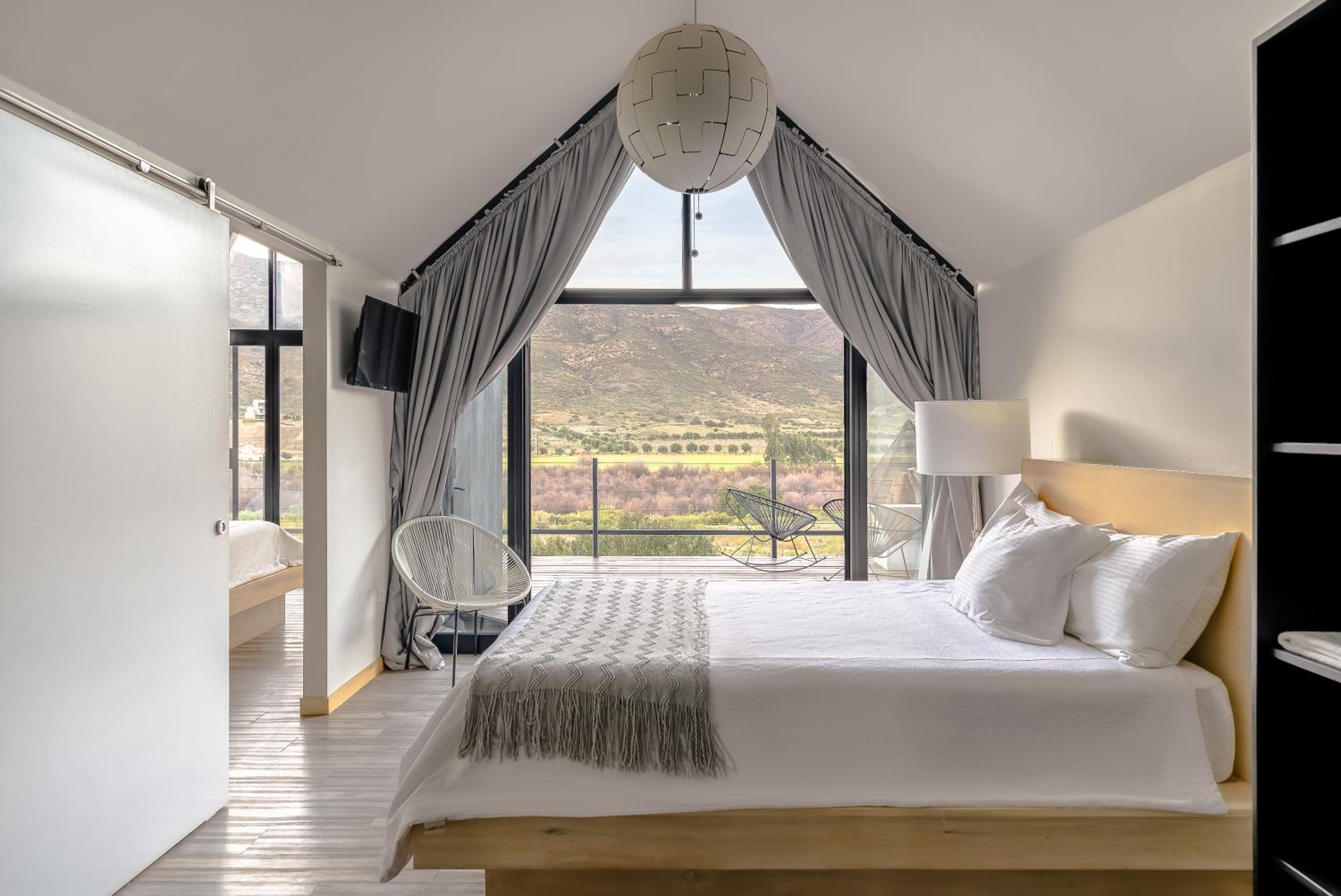 Deluxe Twin Room photo 1