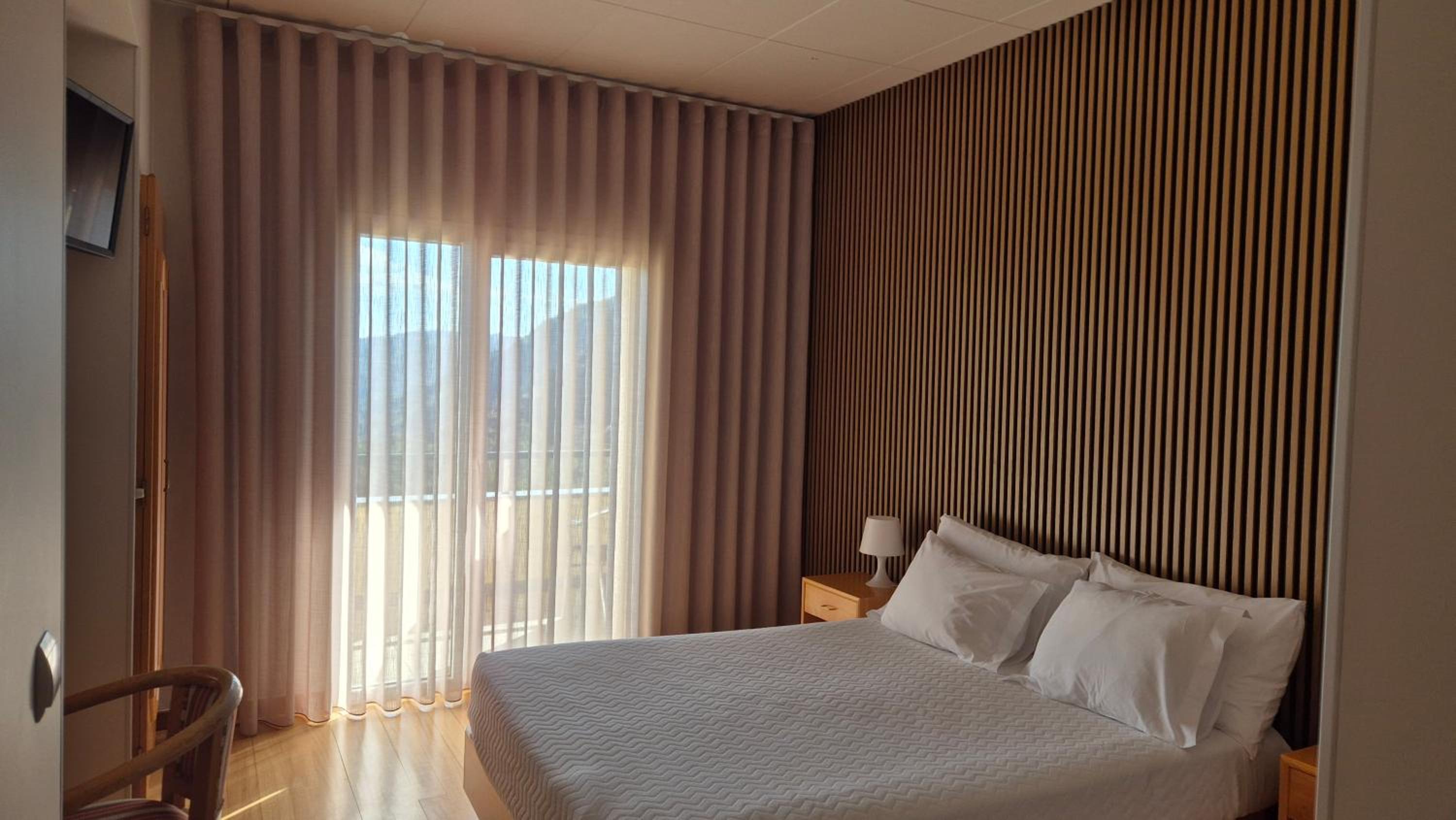 Double Room - Photo 2