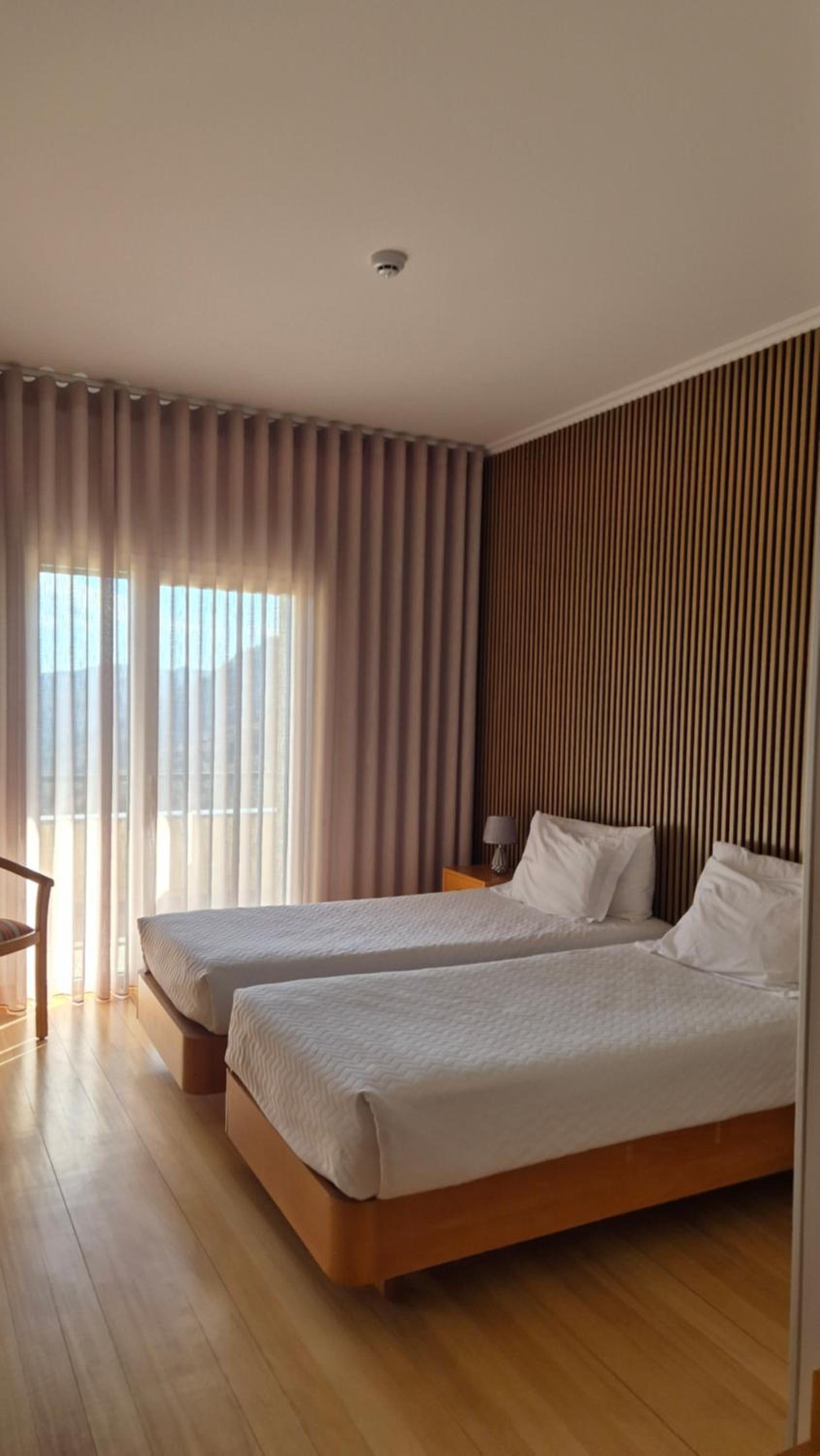 Twin Room - Photo 1