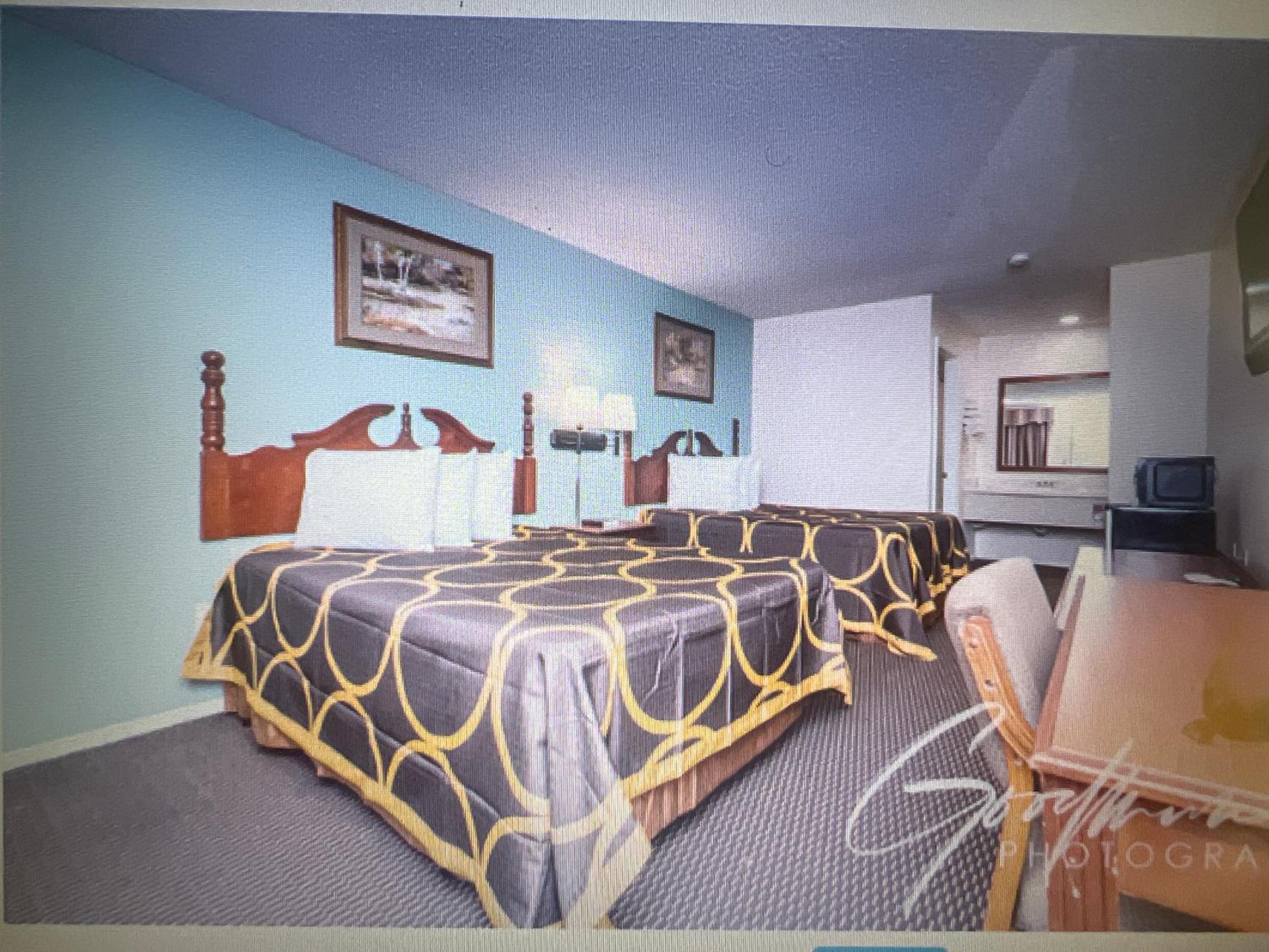 Deluxe Double Room (2 Adults + 1 Child) photo 1