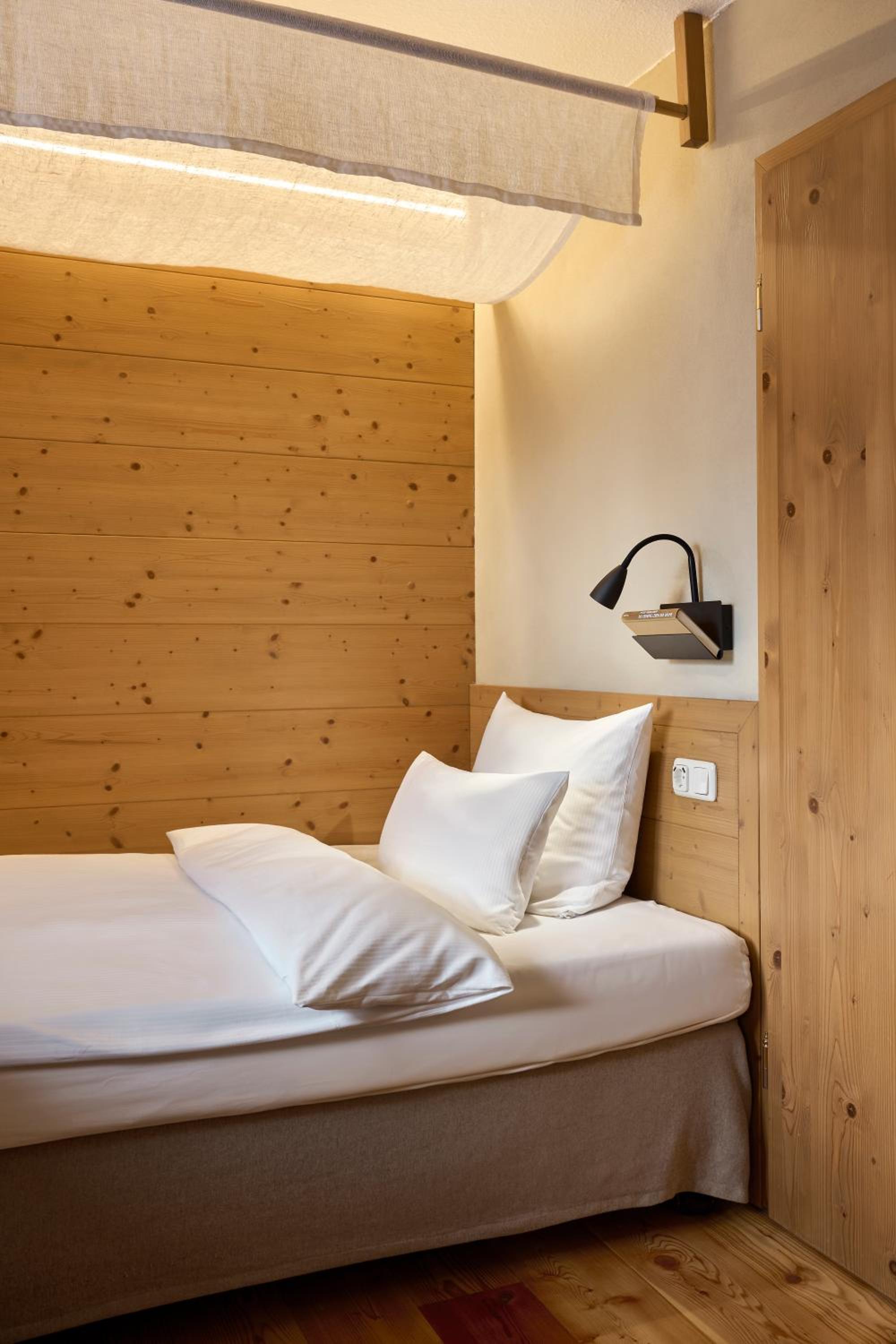 Single Room photo 2