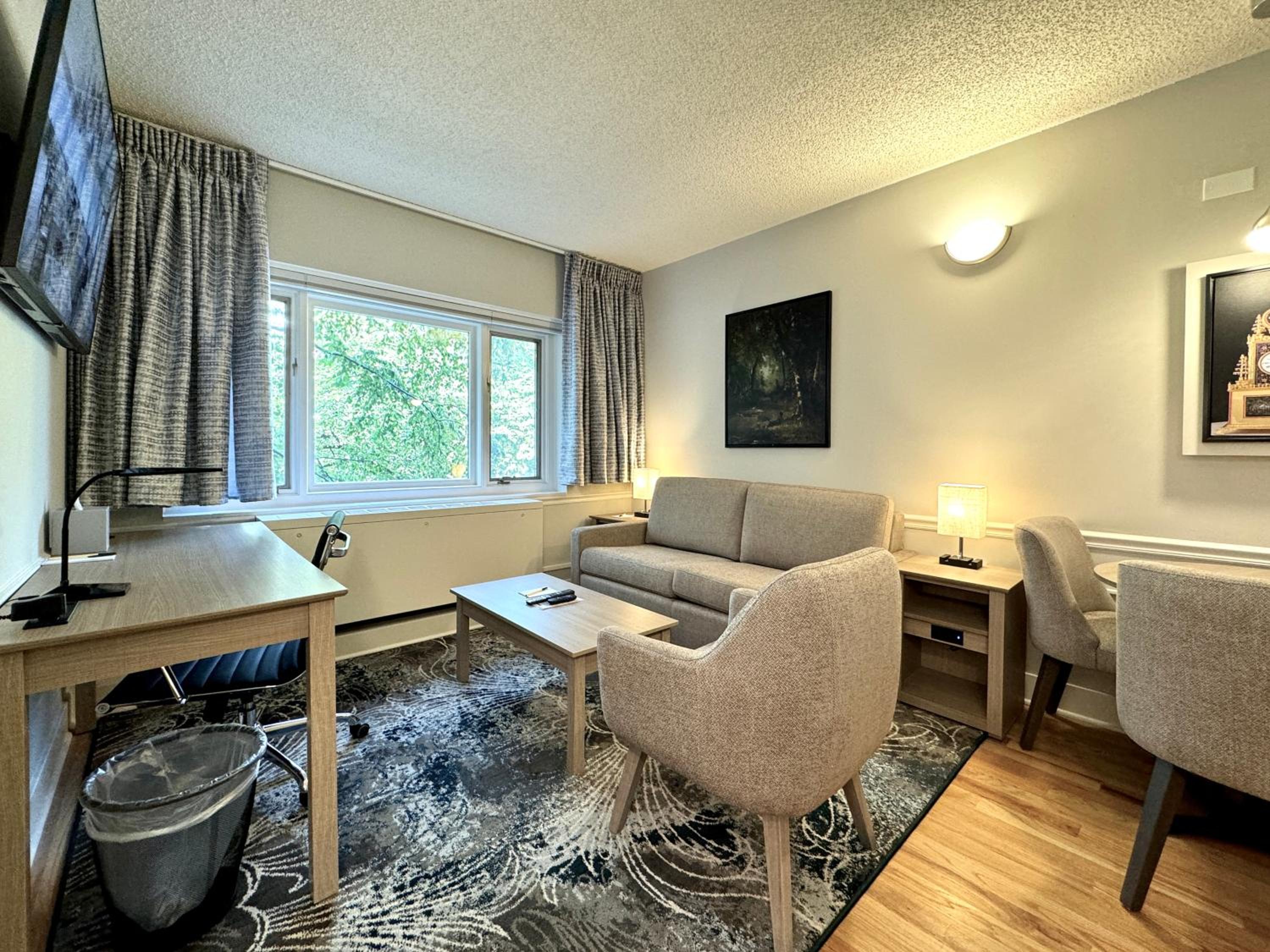 Studio Double Suite