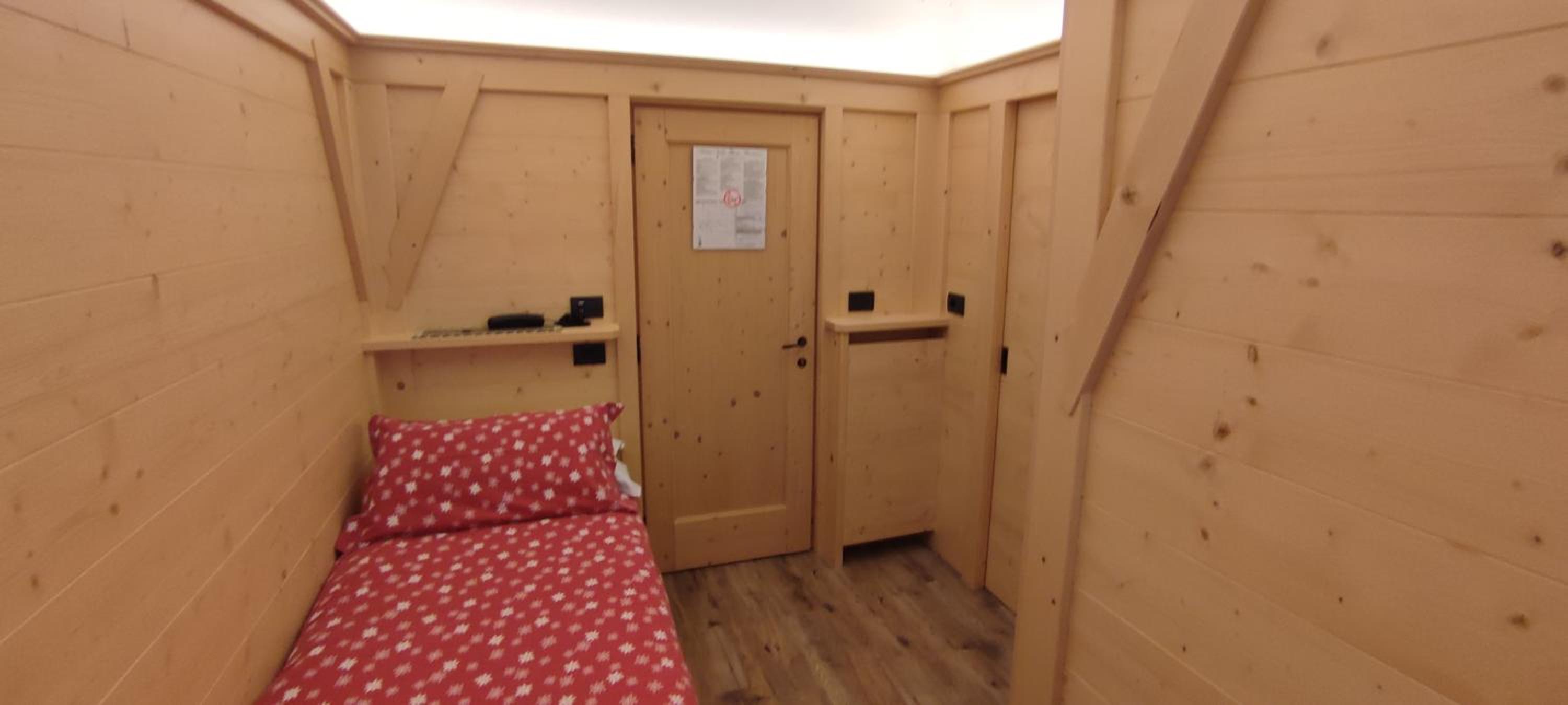 Single Room photo 1