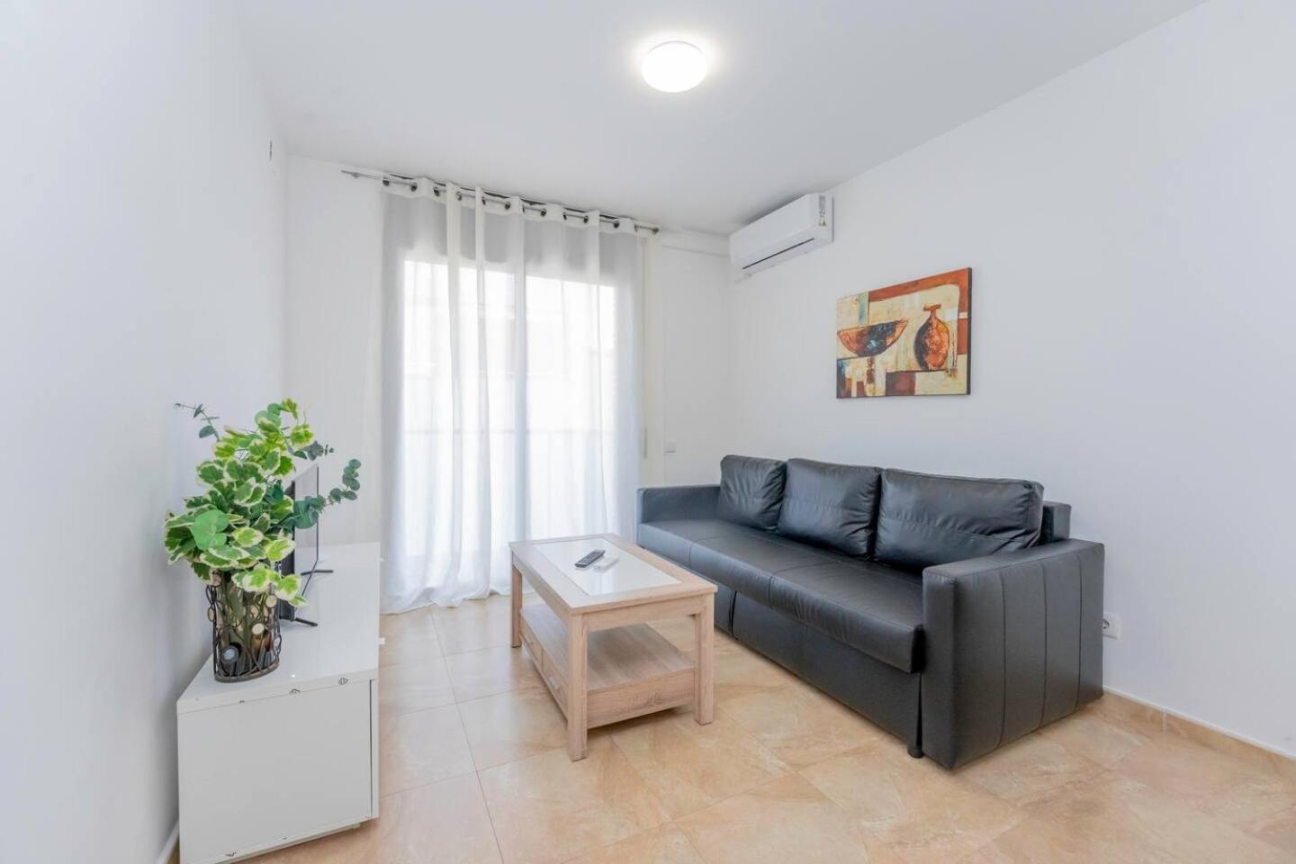Apartamento de Dos Habitaciones con Vista