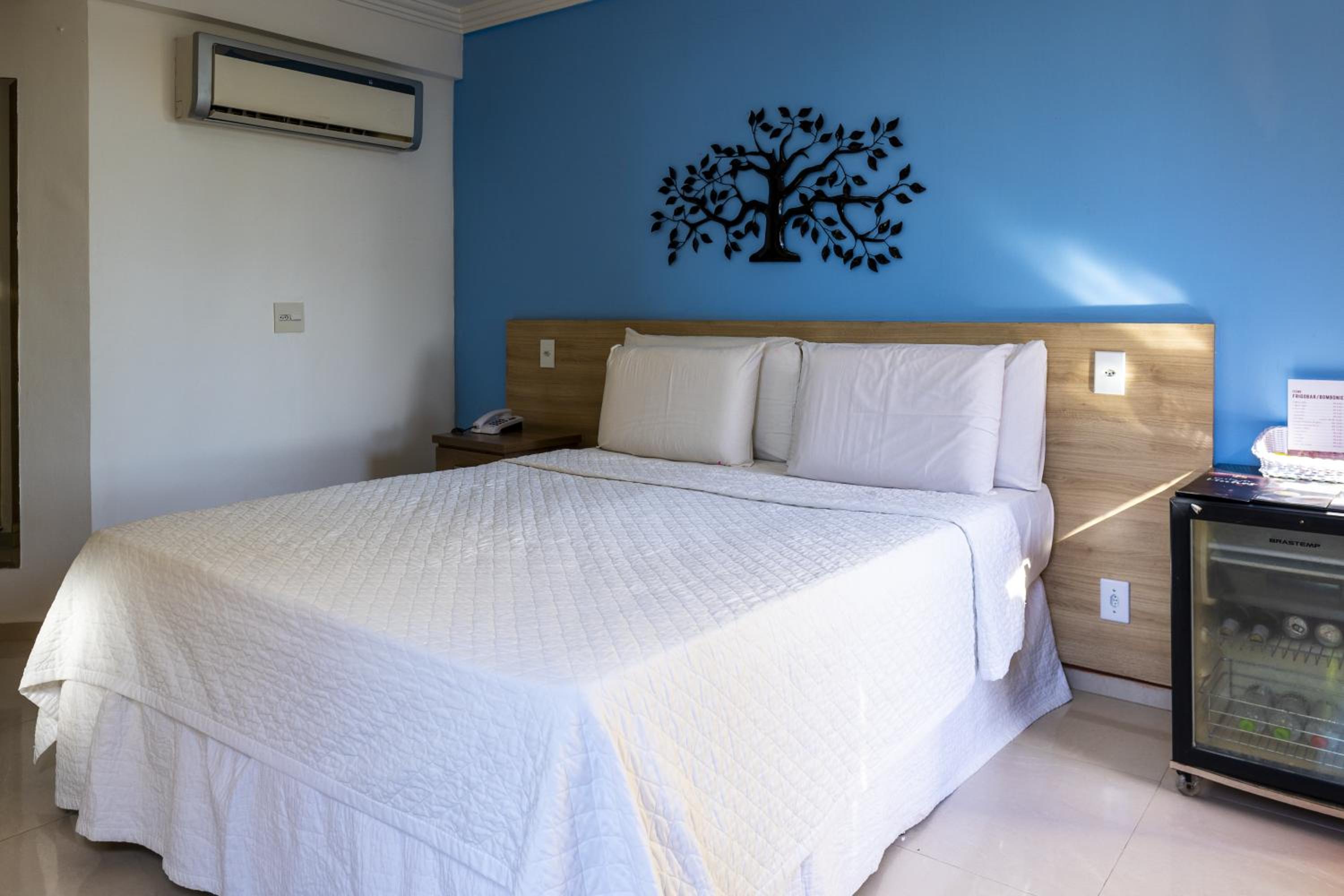 Standard Suite - Photo 9