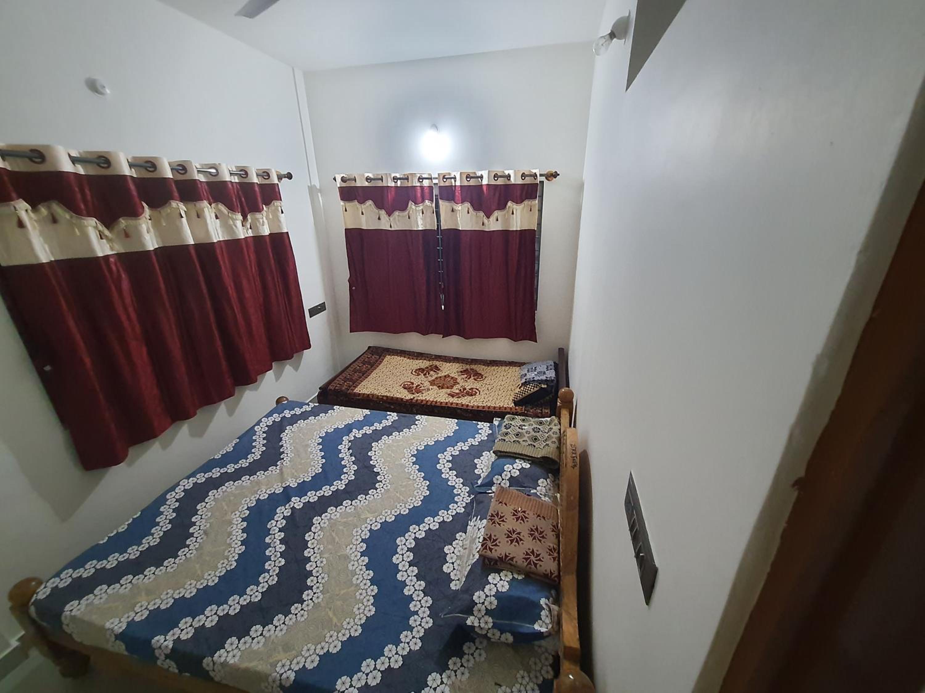 Two-Bedroom House photo 2
