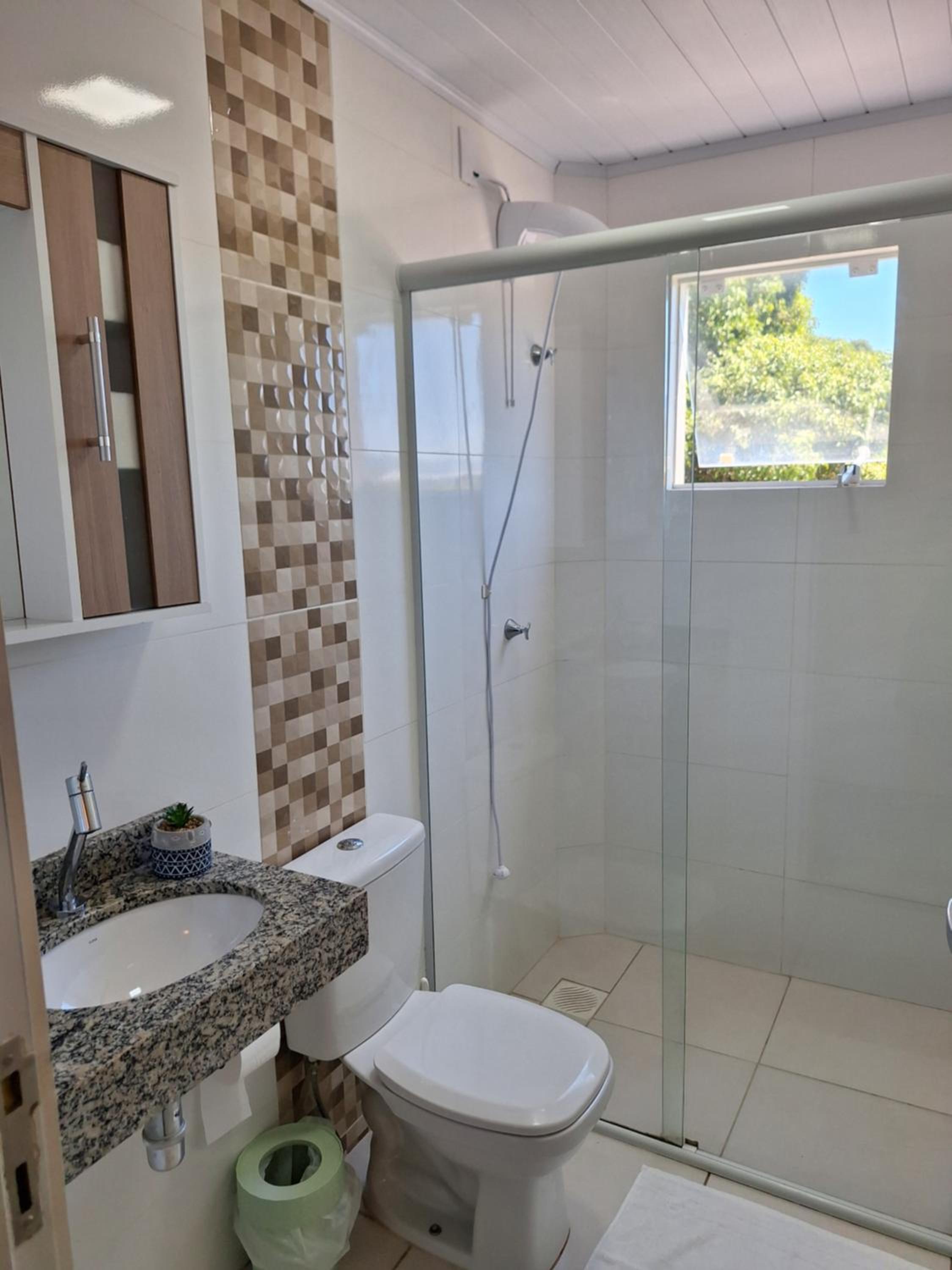 Double or Twin Room with Private Bathroom photo 2