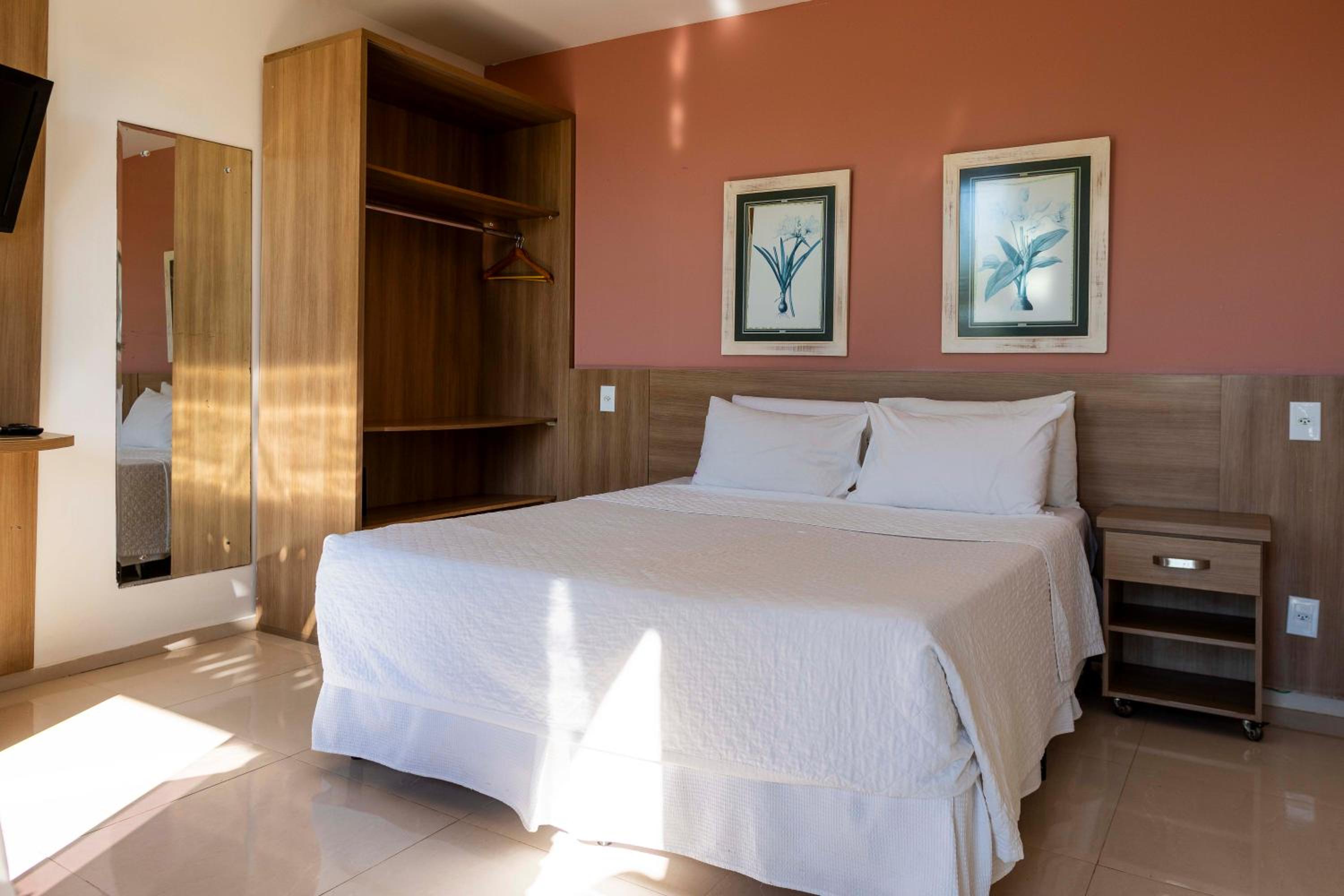 Standard Suite with Garden View - Photo 22