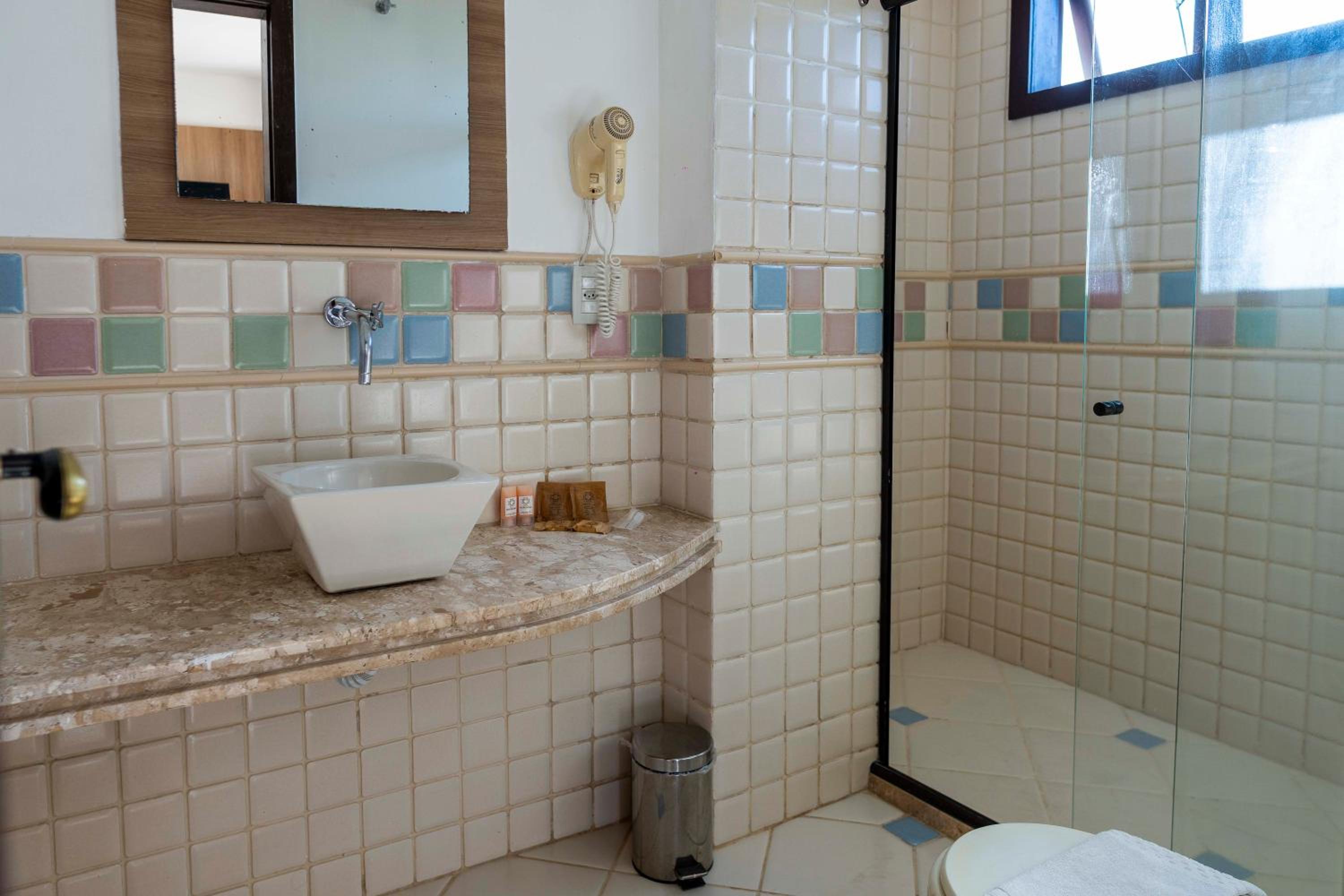 Standard Suite with Garden View - Photo 24