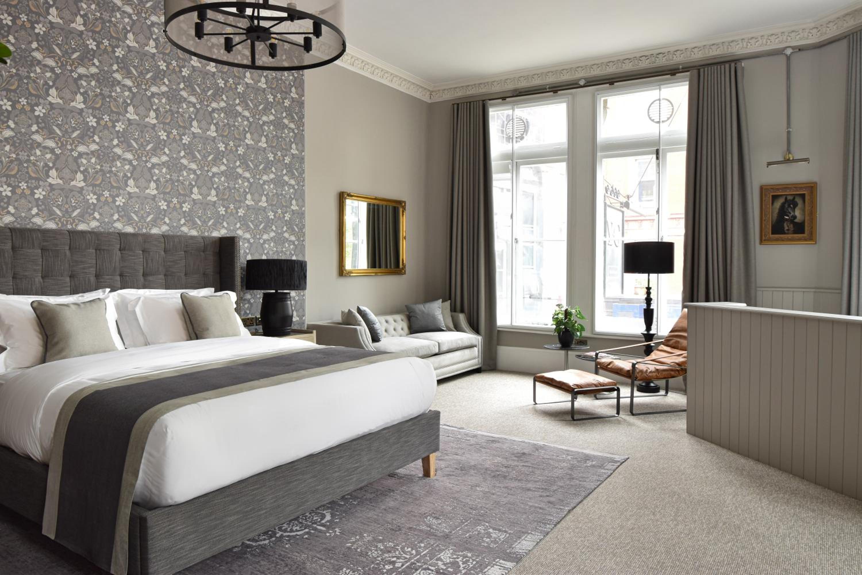 Standard Suite photo 1