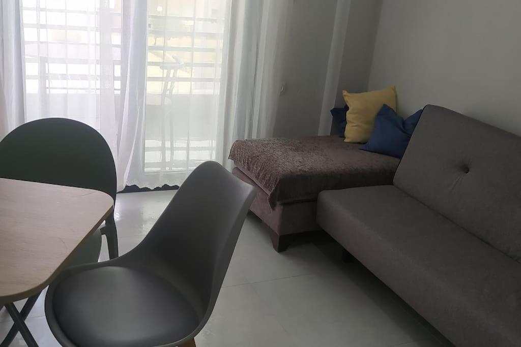 Basic Triple Room photo 1