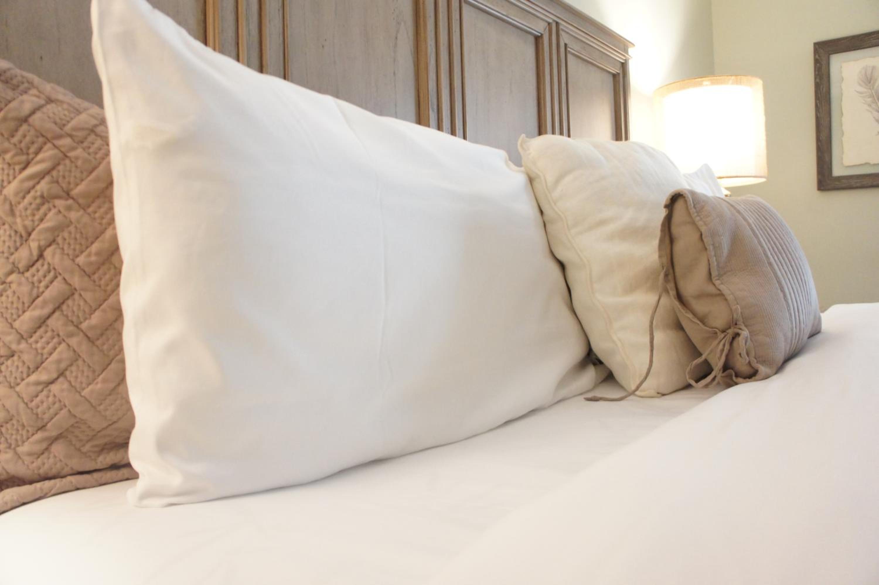 Deluxe King Room photo 1