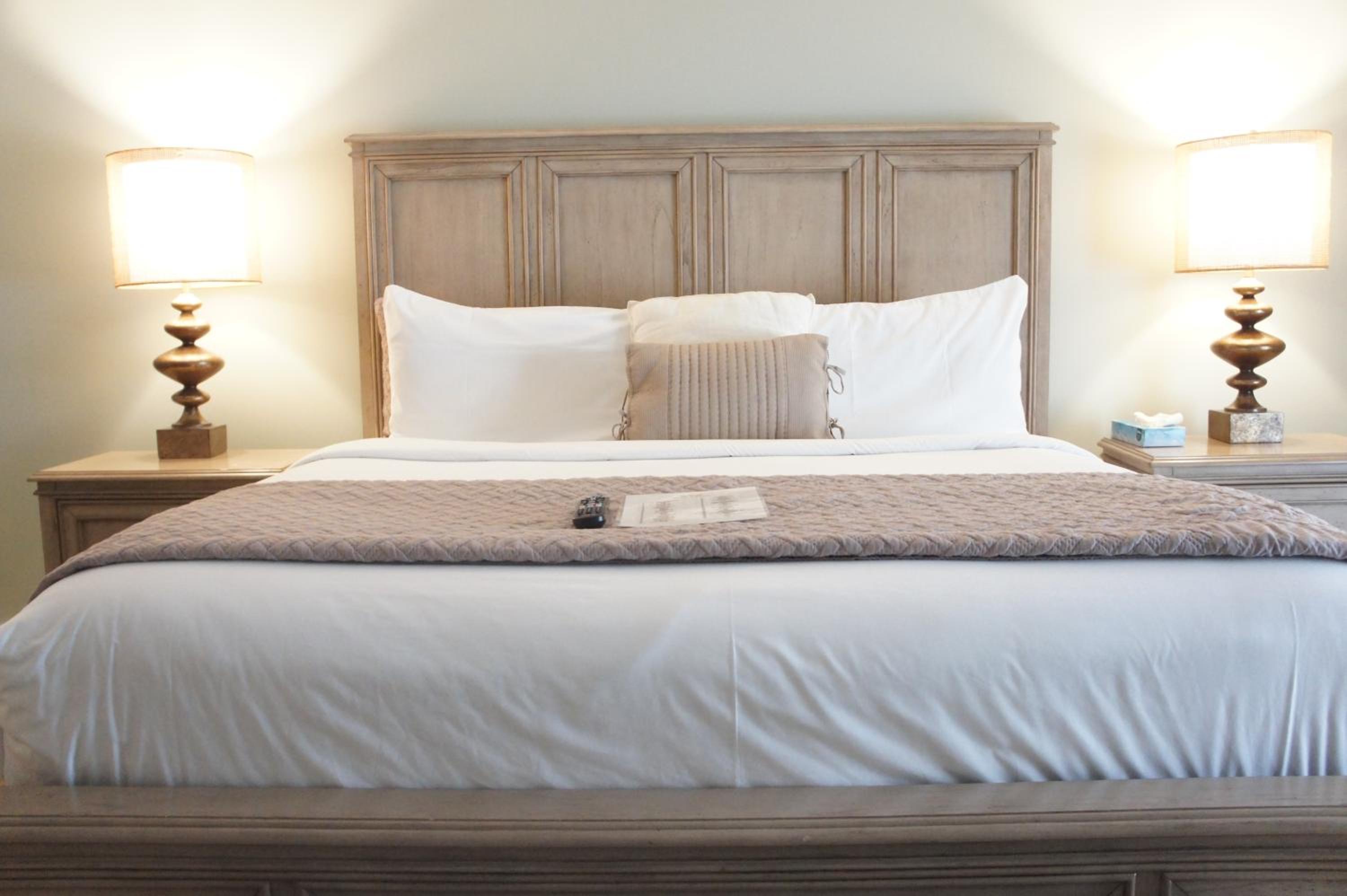 Deluxe King Room photo 3
