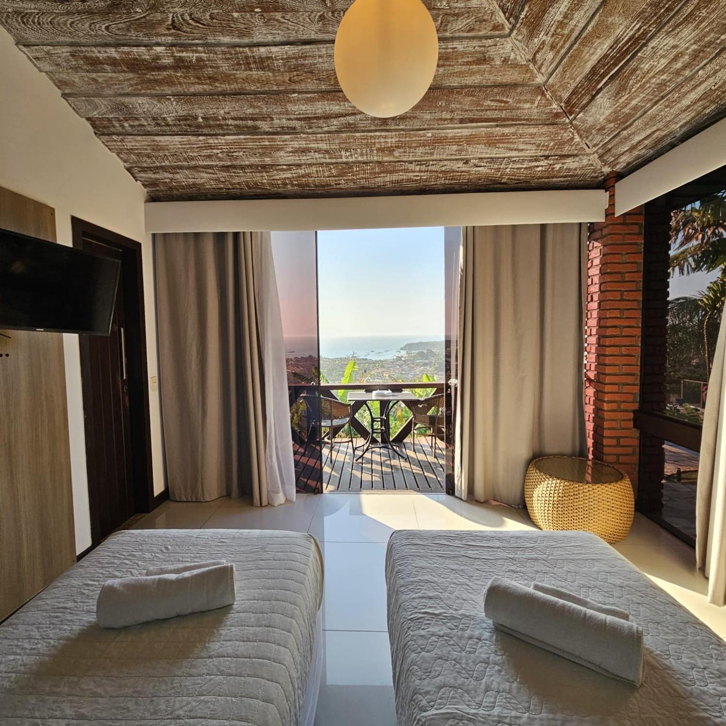 Junior Suite with Sea View - Photo 9