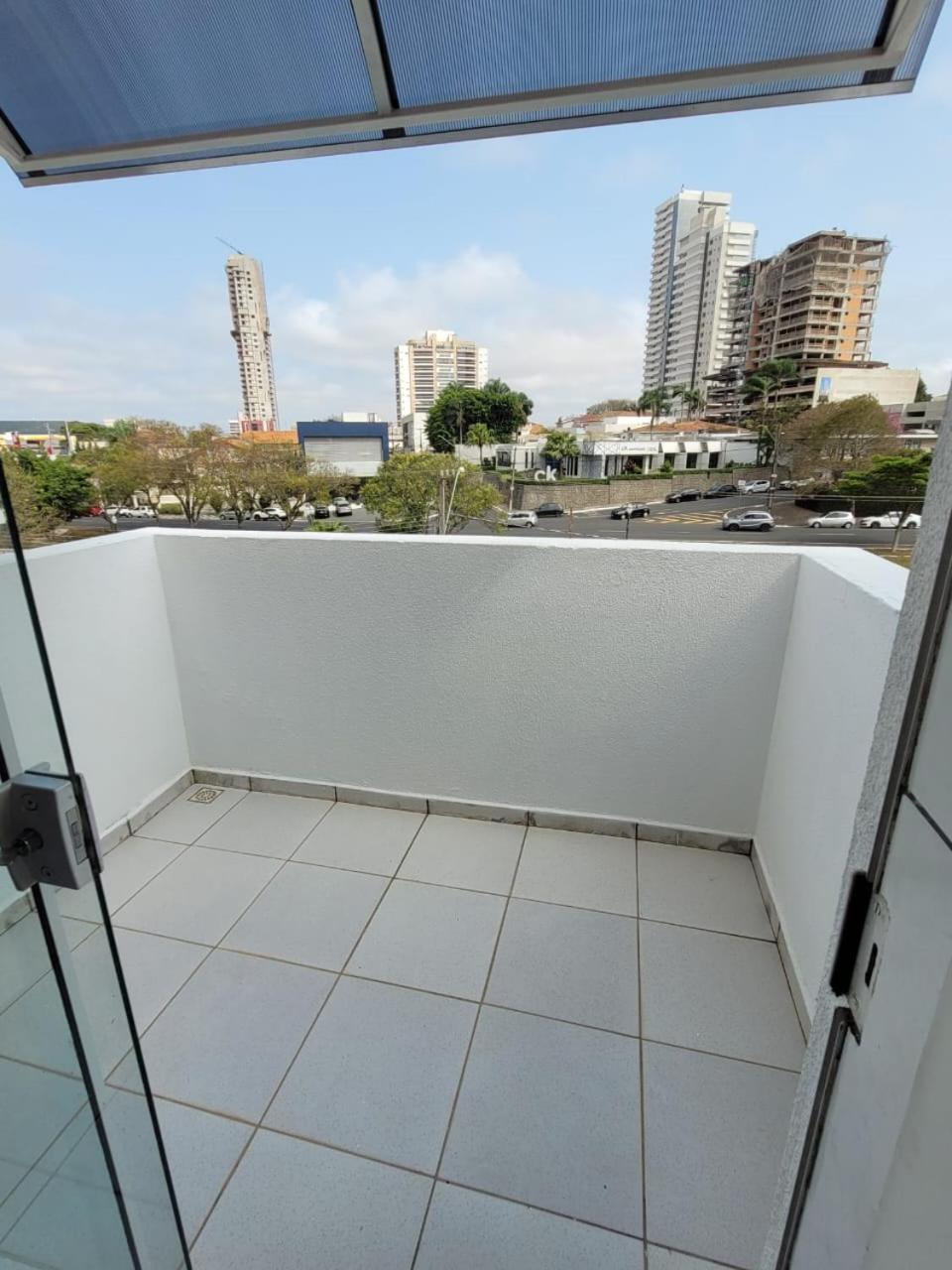 Apartment with Balcony photo 2