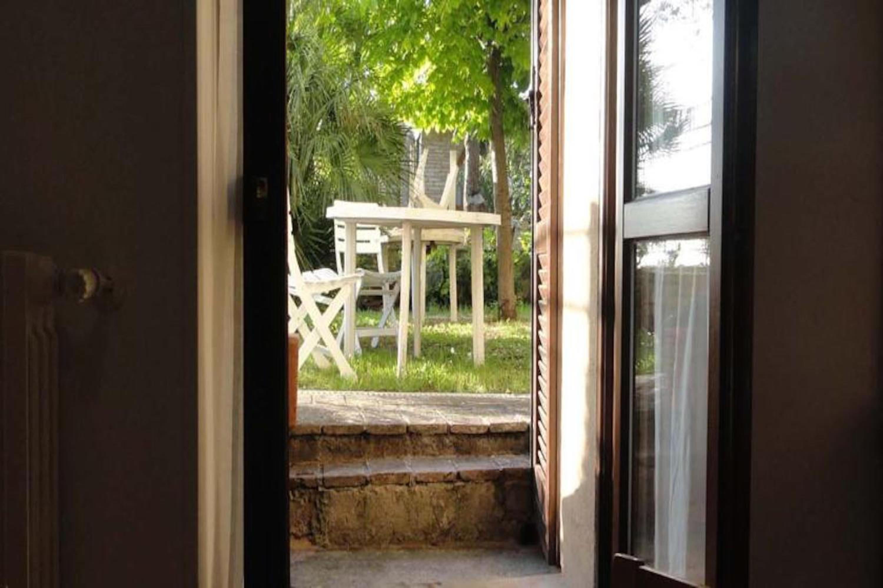 Apartment with Terrace photo 3