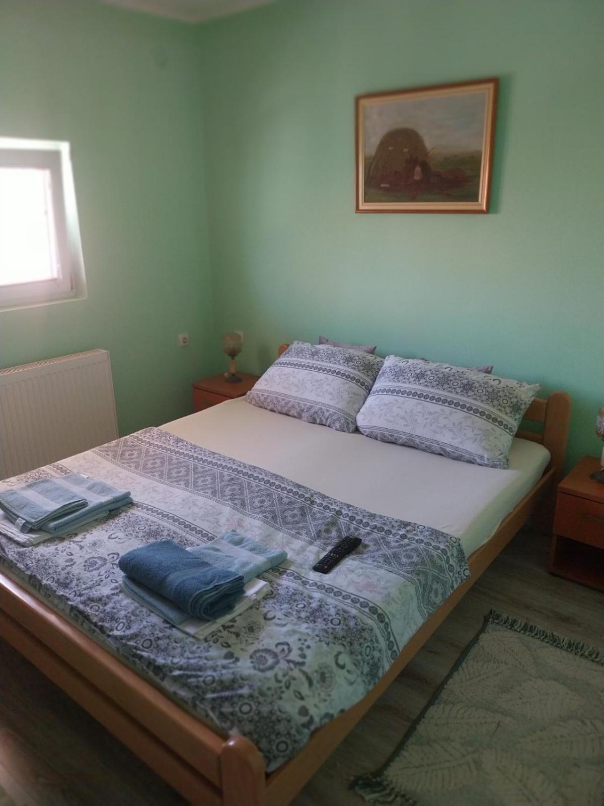 Deluxe Double Room with Balcony photo 1