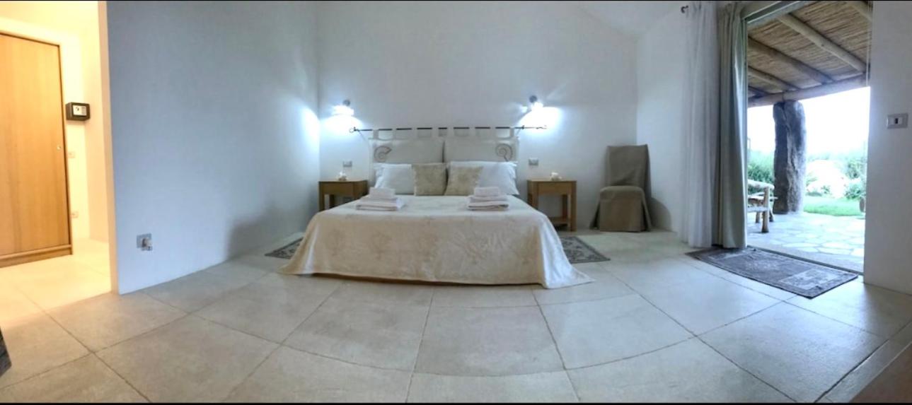 Studio Apartment With One Double Bed photo 1