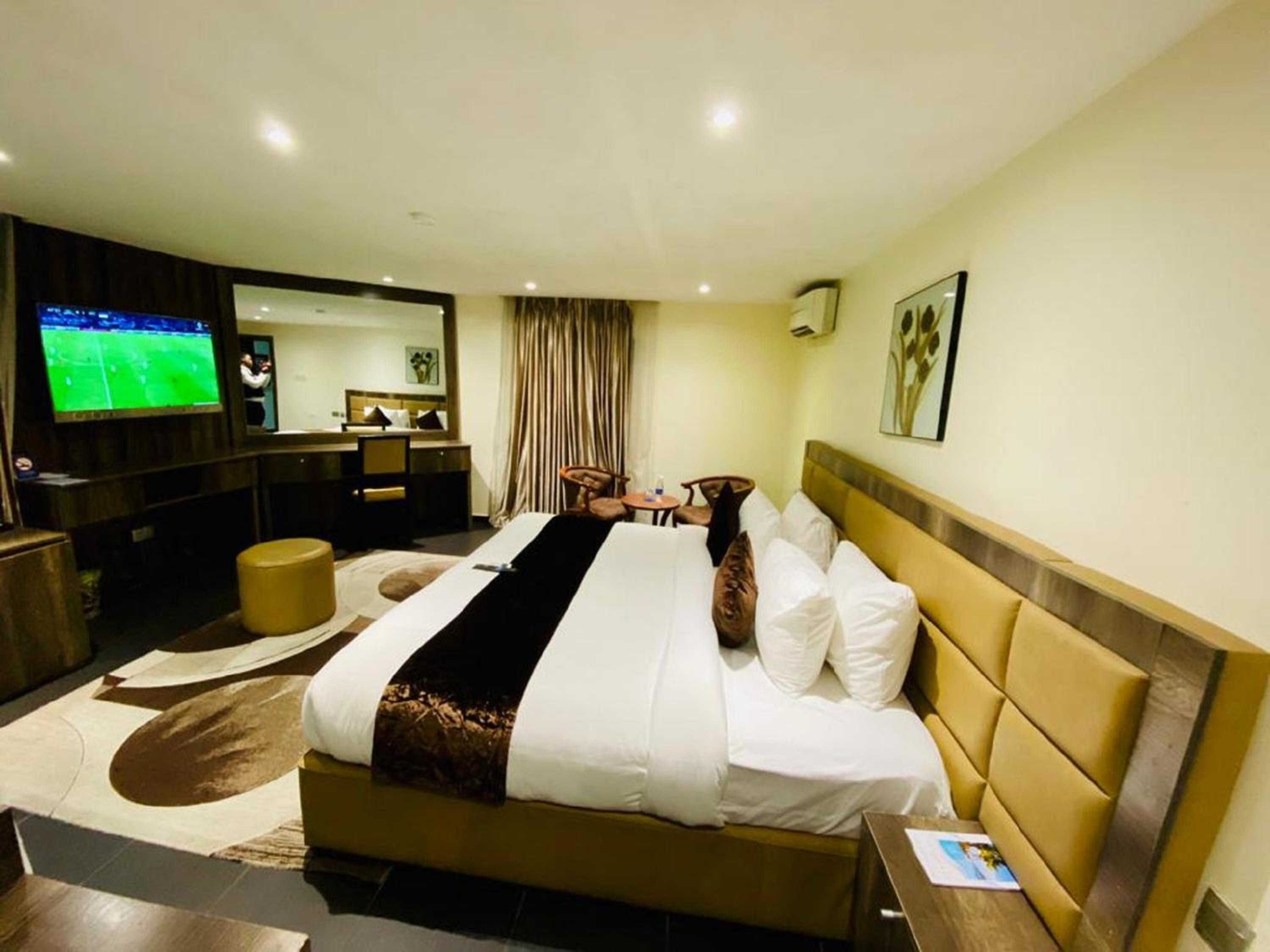 Deluxe Double Room - Photo 4