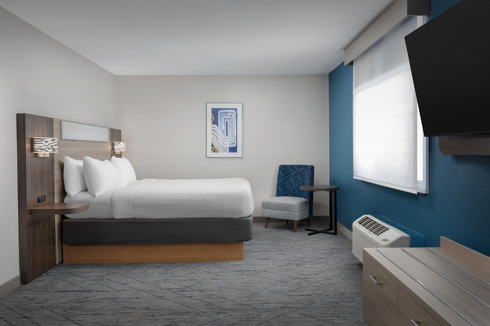 King Suite - Photo 7